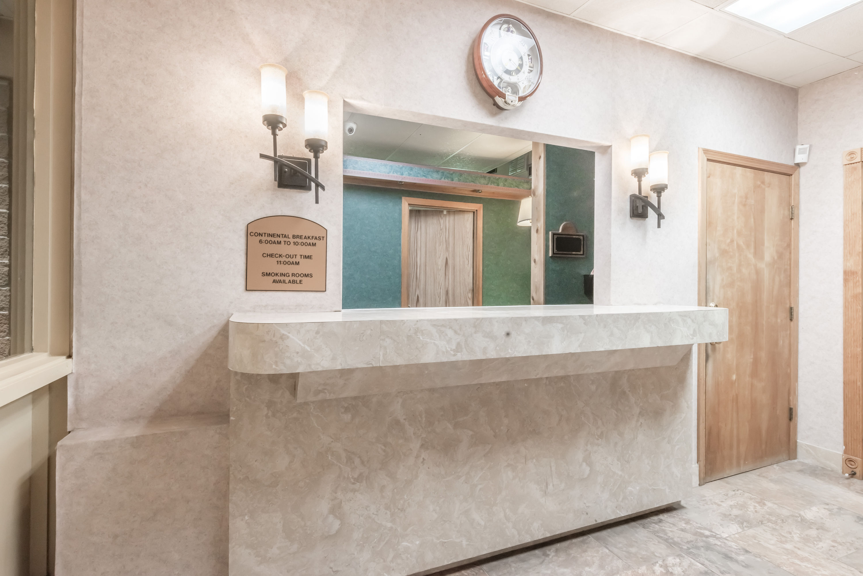 Days Inn by Wyndham Niles Niles, OH Hotels