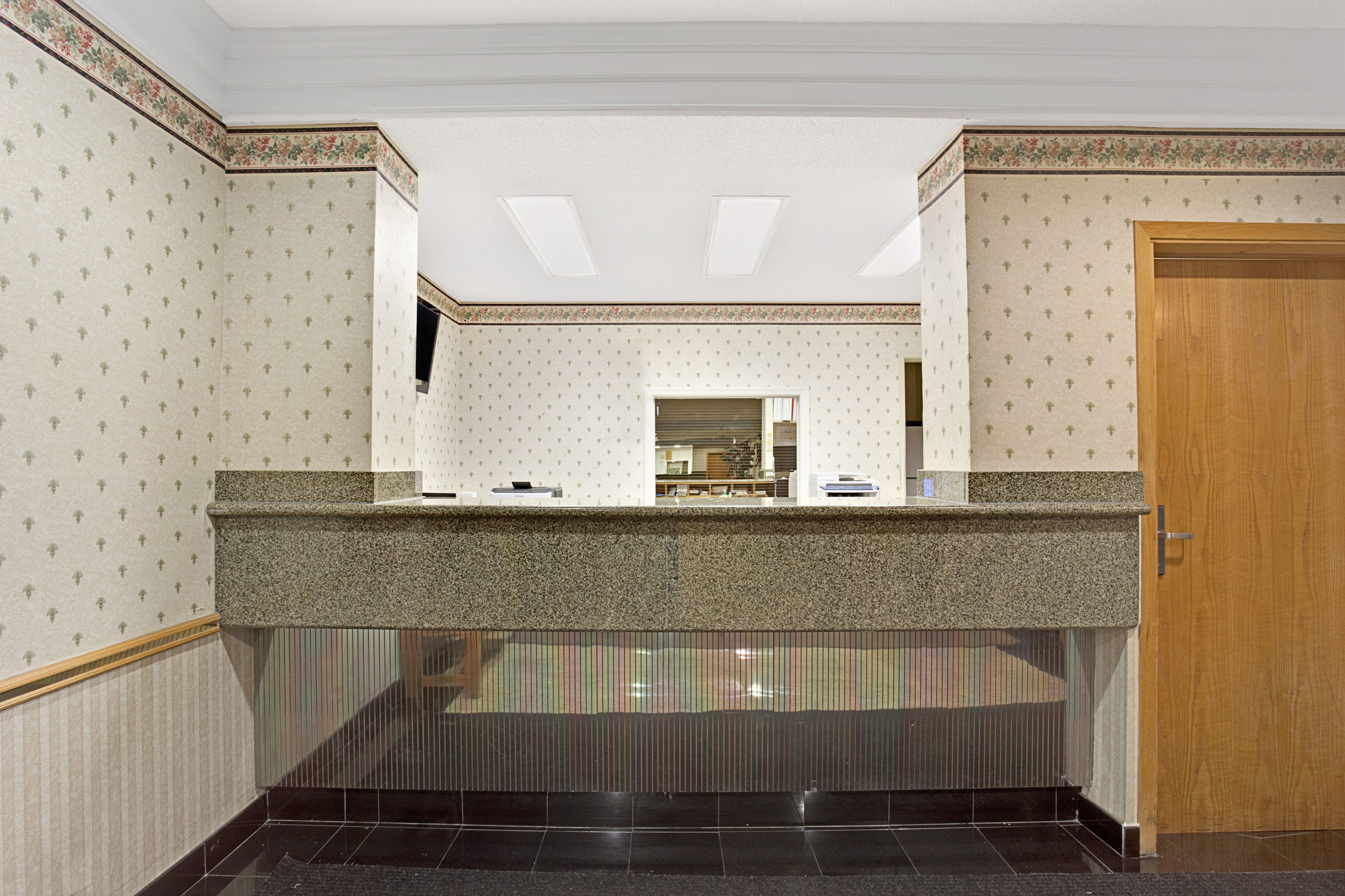 Days Inn by Wyndham Sidney OH suite in Sidney, Ohio