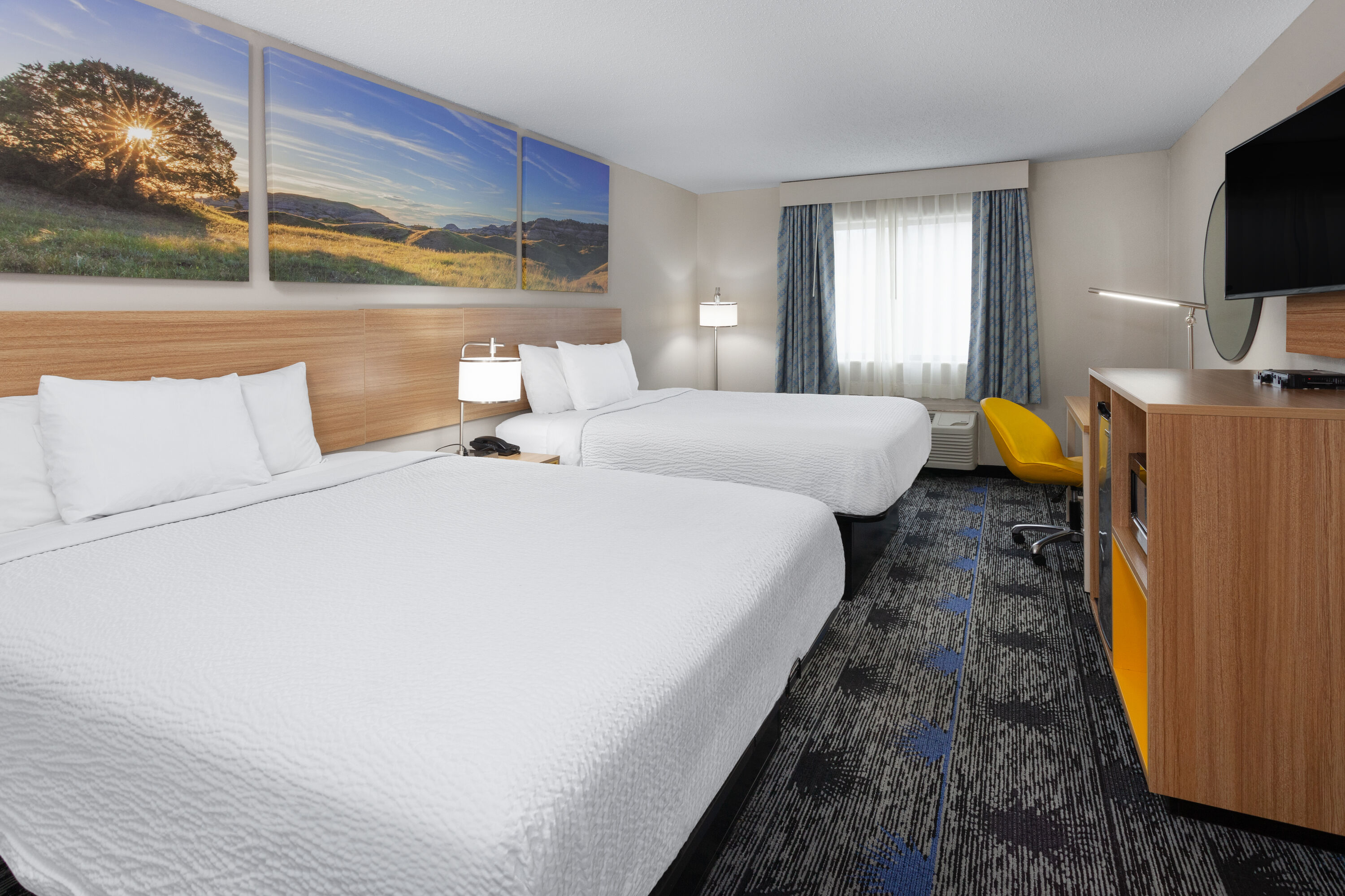 Guest room at the Days Inn by Wyndham Wooster in Wooster, Ohio