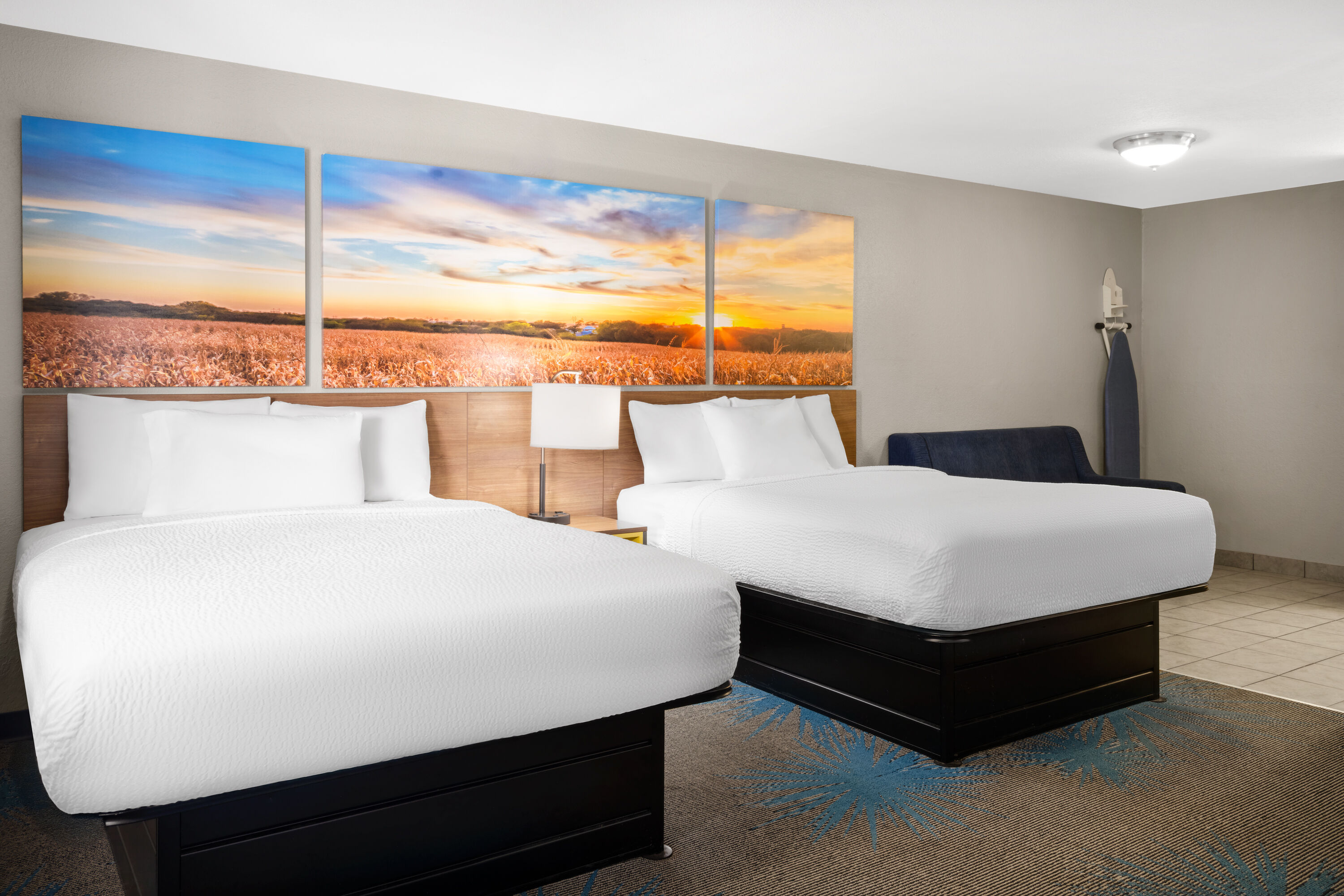 Days Inn by Wyndham Ardmore suite in Ardmore, Oklahoma