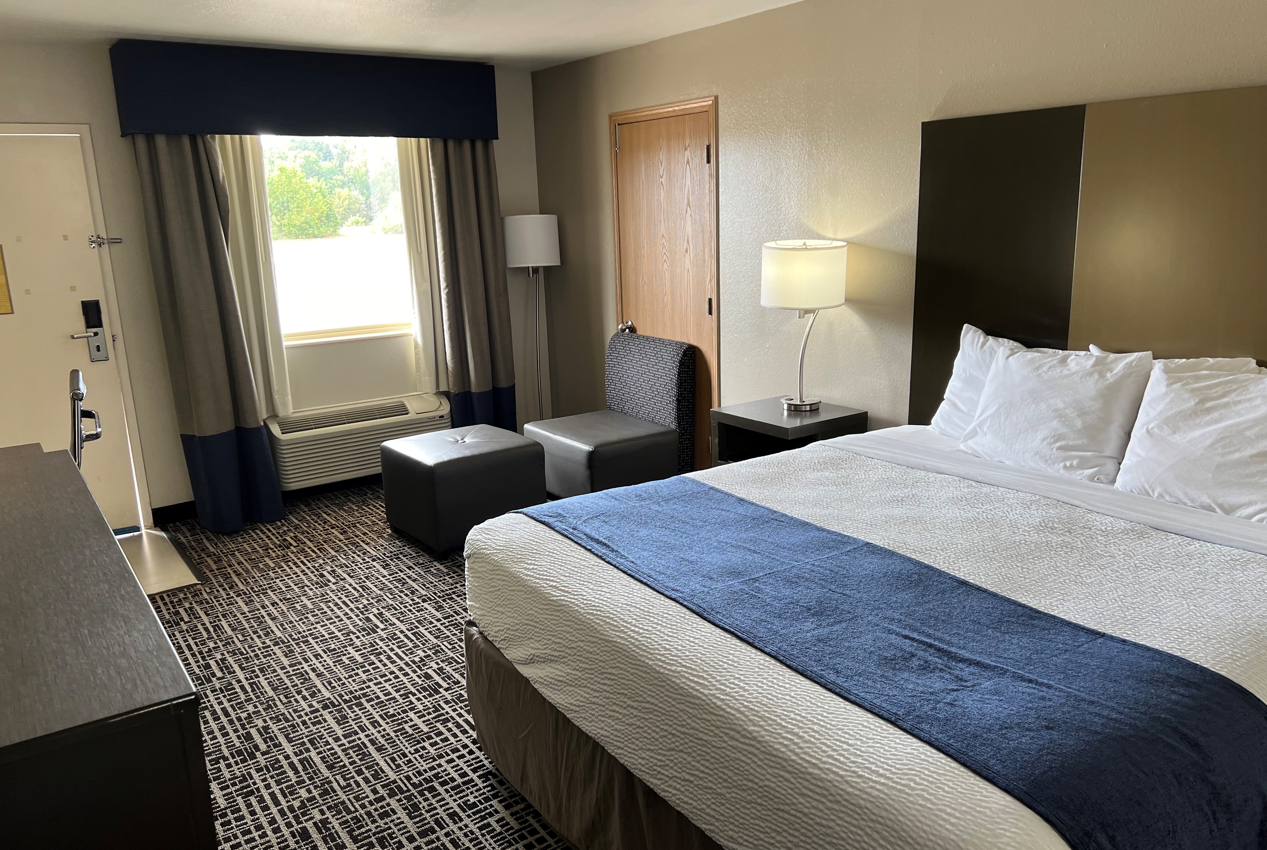 Guest room at the Days Inn by Wyndham Grove in Grove, Oklahoma