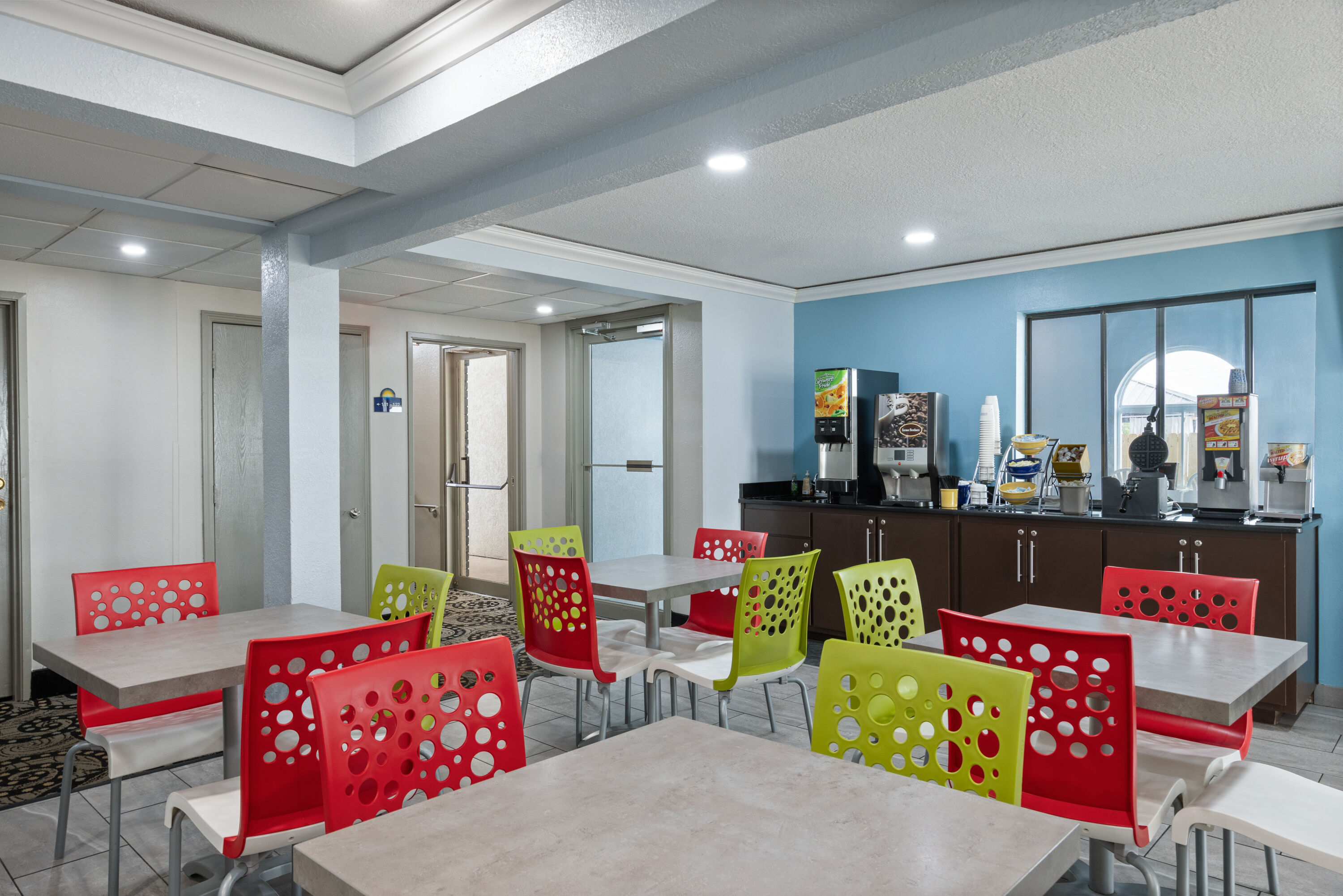 Free breakfast at Days Inn by Wyndham Miami in Miami, Oklahoma