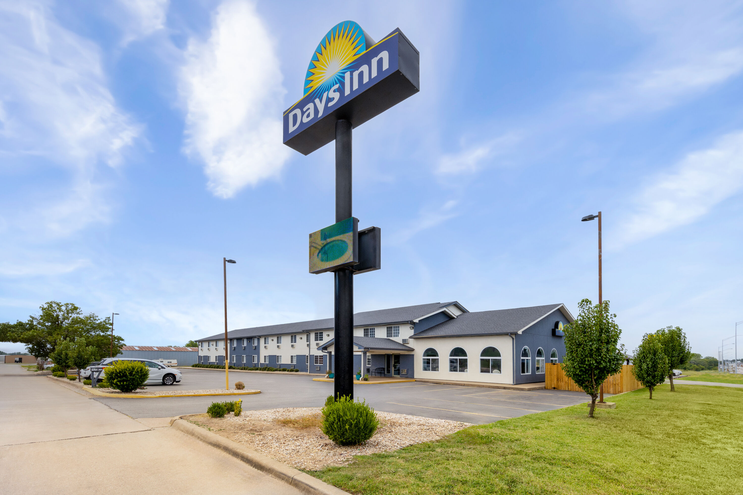 Exterior Day Image of Days Inn by Wyndham Miami hotel in Miami, Oklahoma