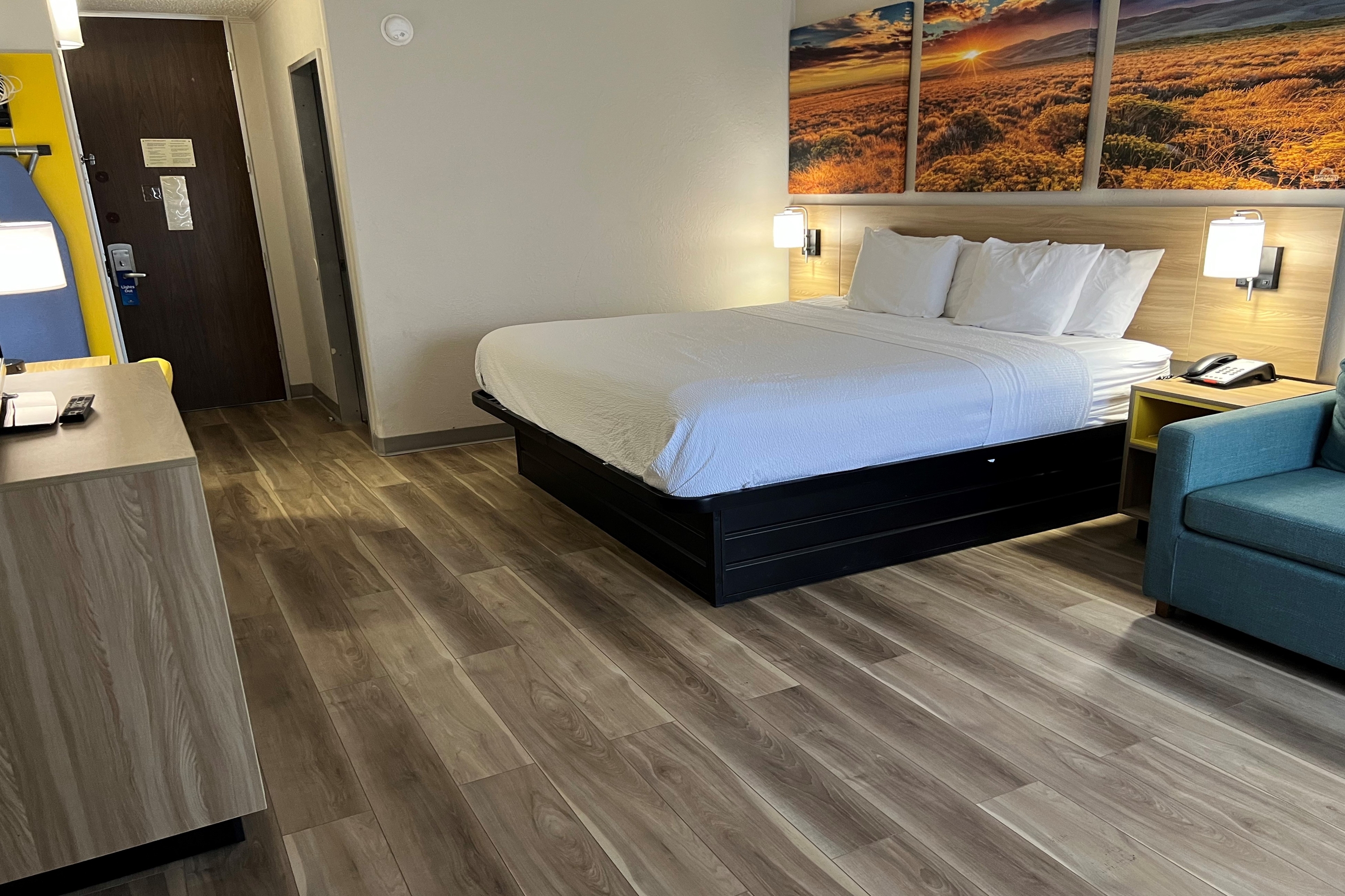 Guest room at the Days Inn by Wyndham Norman in Norman, Oklahoma