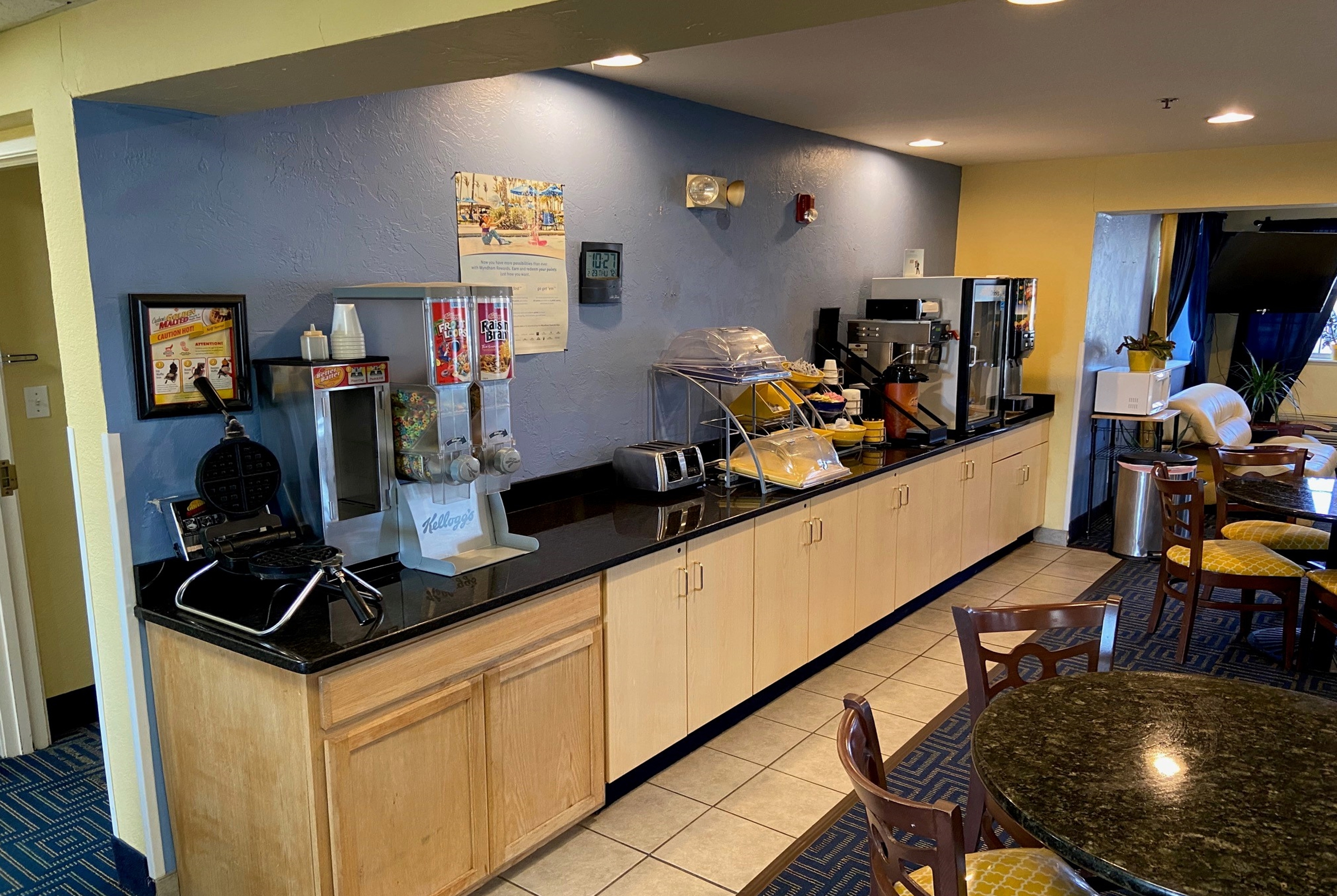 Free breakfast at Days Inn & Suites by Wyndham Pryor in Pryor, Oklahoma