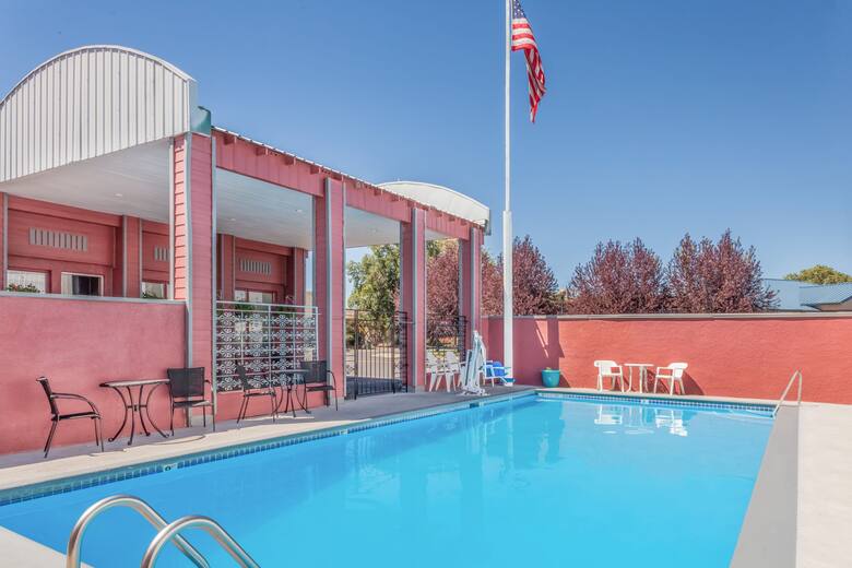 Pool at the Days Inn Burns in Burns, Oregon