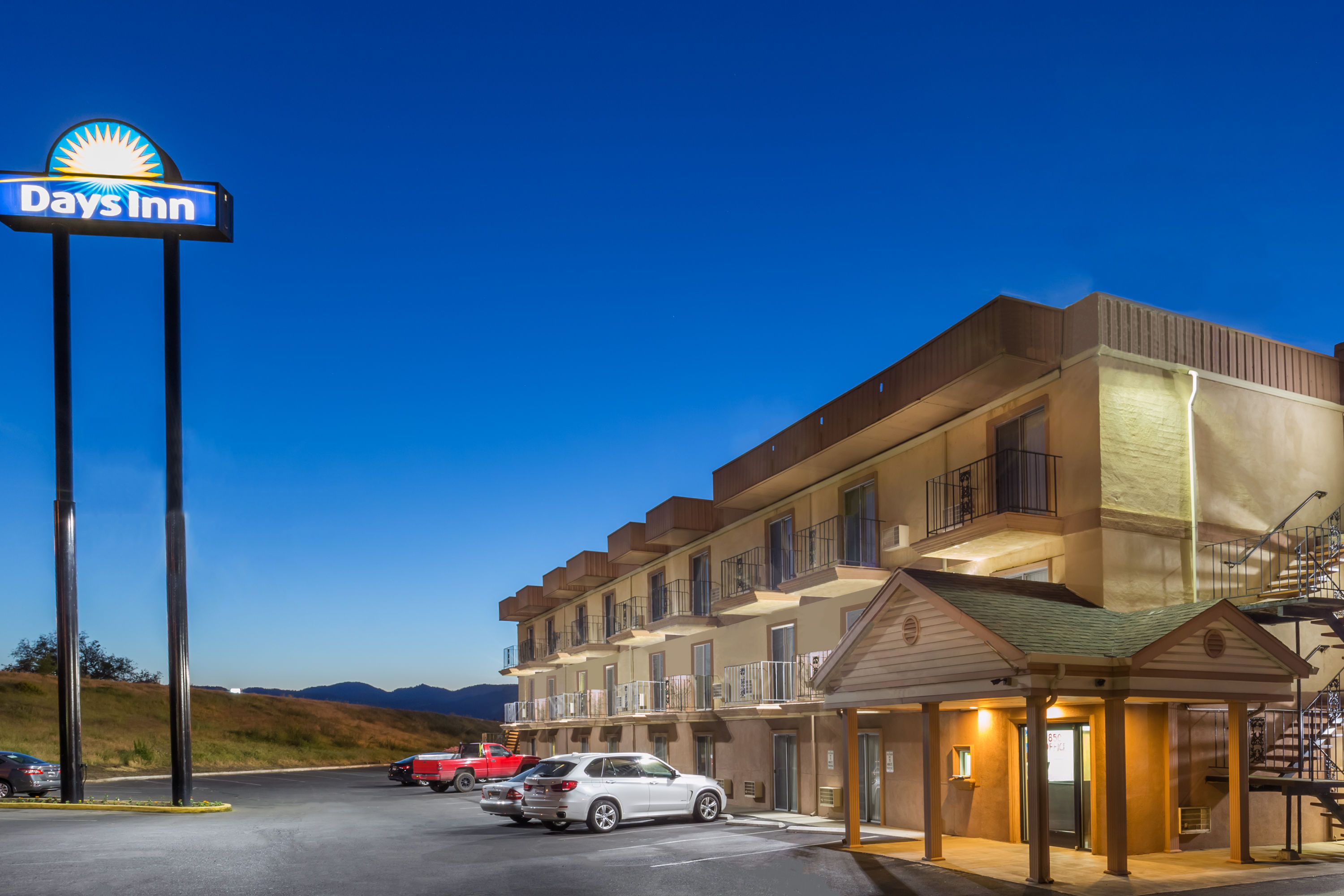 Days Inn By Wyndham Medford Medford Or Hotels