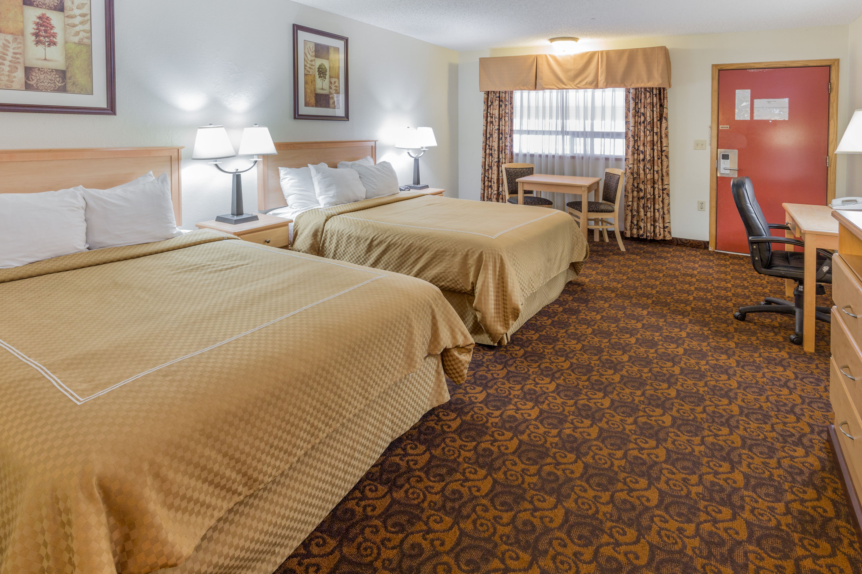 Days Inn by Wyndham Black Bear | Salem, OR Hotels