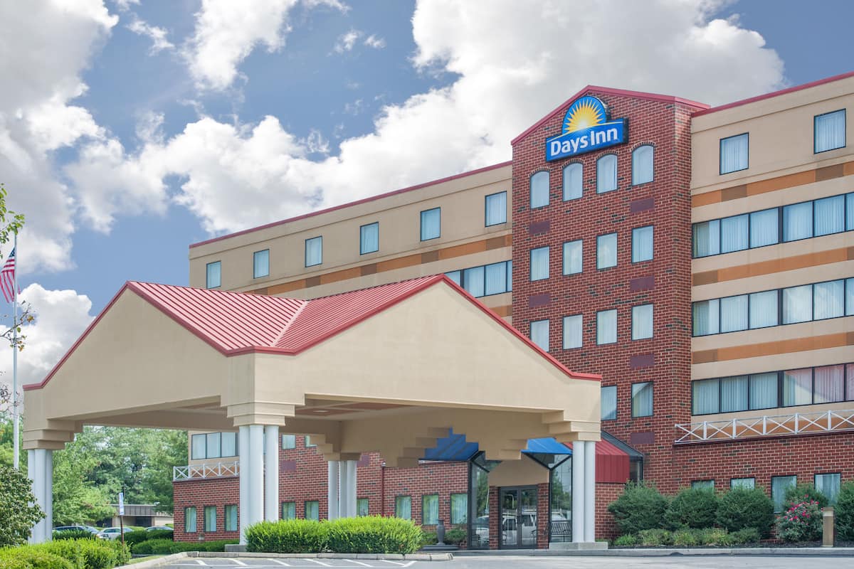 Days Inn By Wyndham Gettysburg Hotels Pa 17325 Exterior Of Days Inn By Wyndham Gettysburg Hotel In Pennsylvania