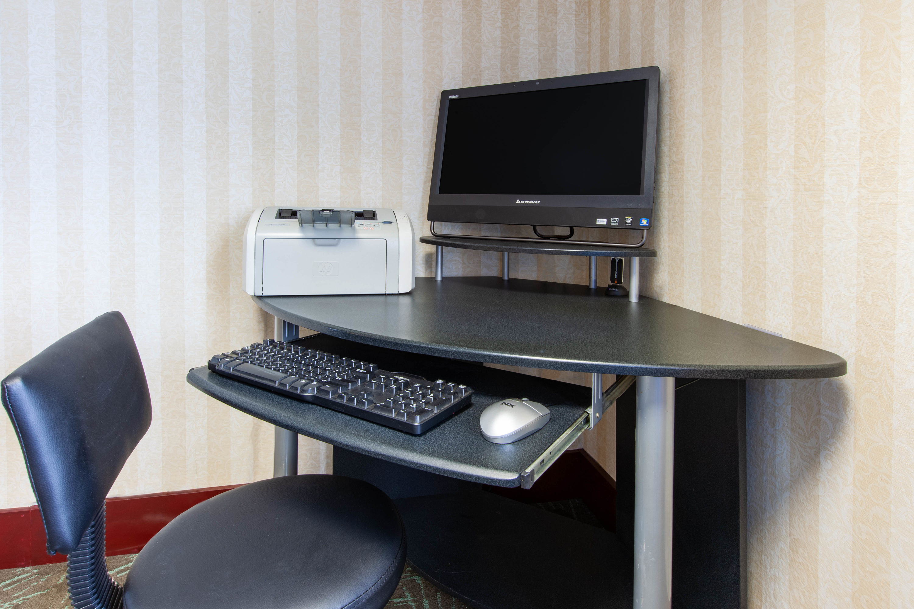 Days Inn by Wyndham Grantville Hershey North business center in Grantville, Pennsylvania