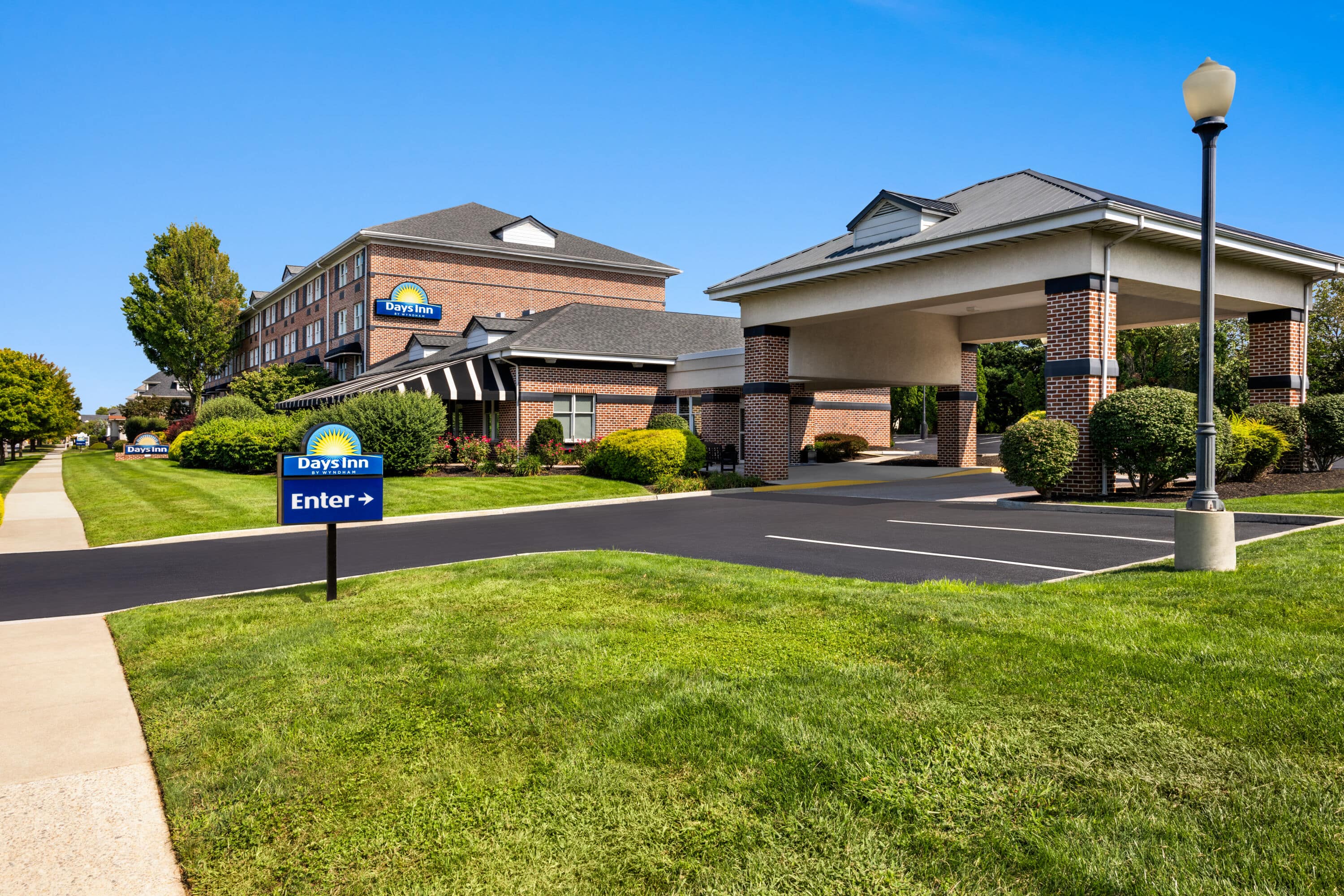 Days Inn By Wyndham Hershey Hershey PA Hotels Days inn by wyndham hershey hershey pa hotels