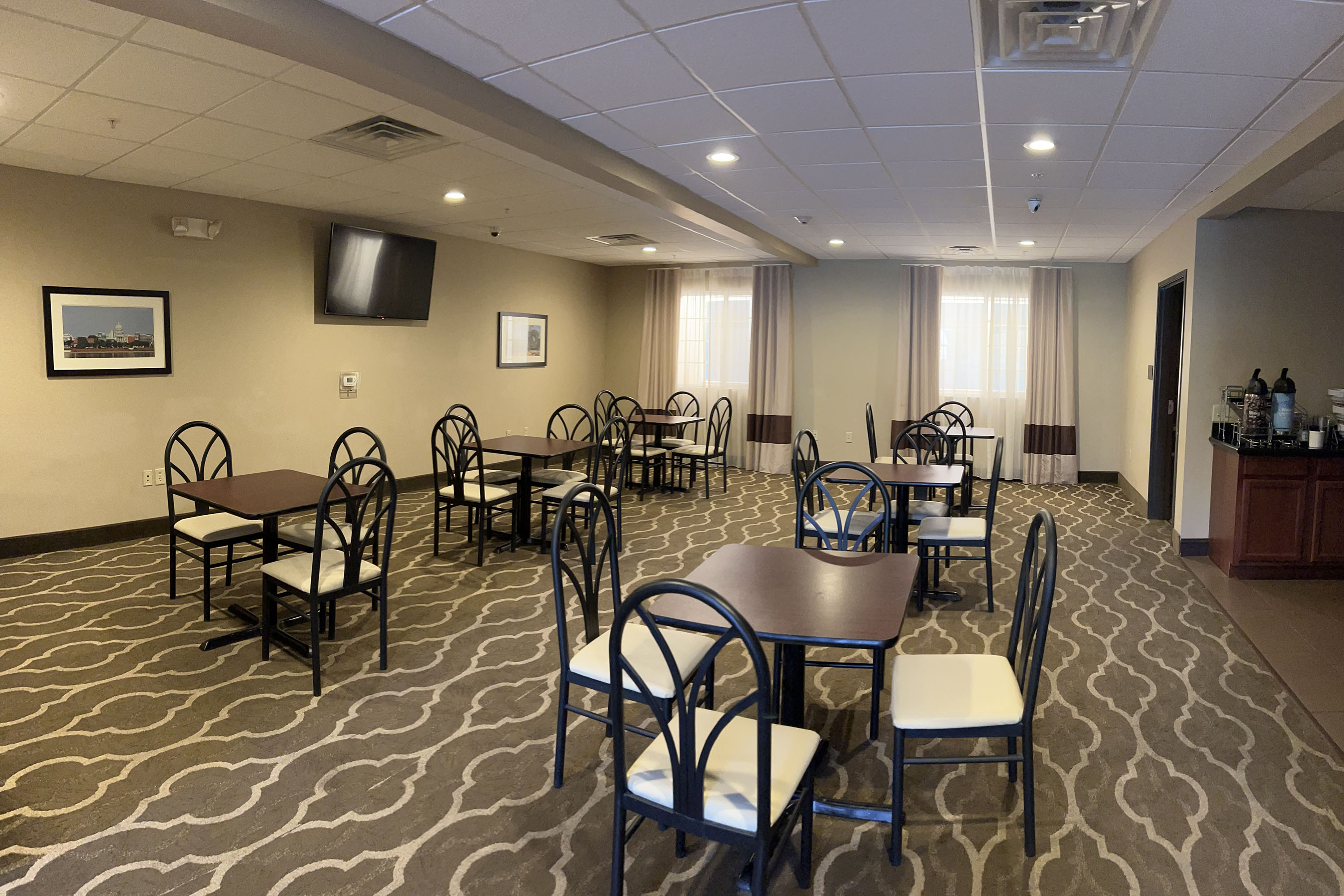 Free breakfast at Days Inn & Suites by Wyndham Manheim Lebanon in Manheim, Pennsylvania