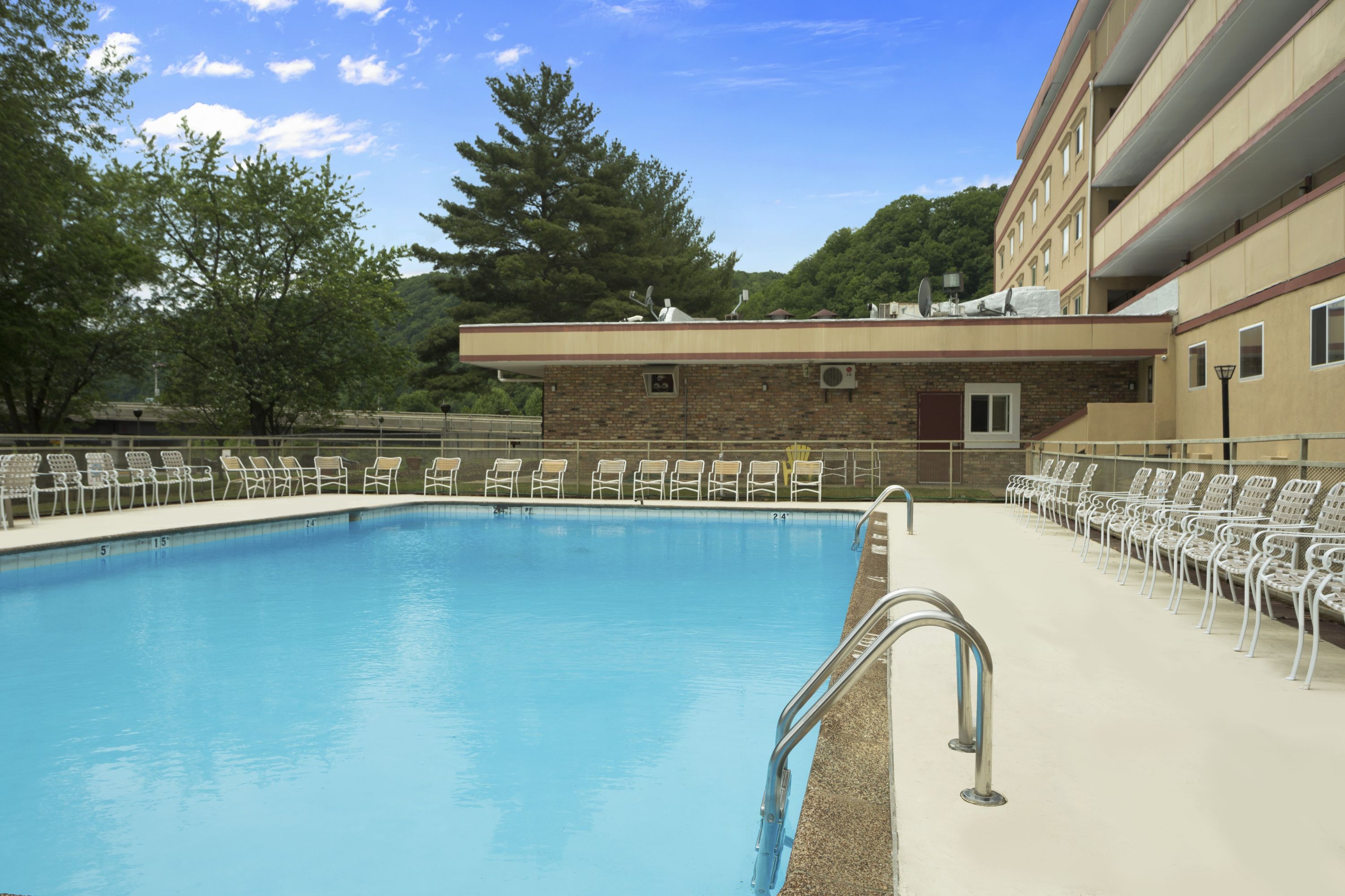 Days Inn Wyndham Oil City Conference Center Oil City  Hotels