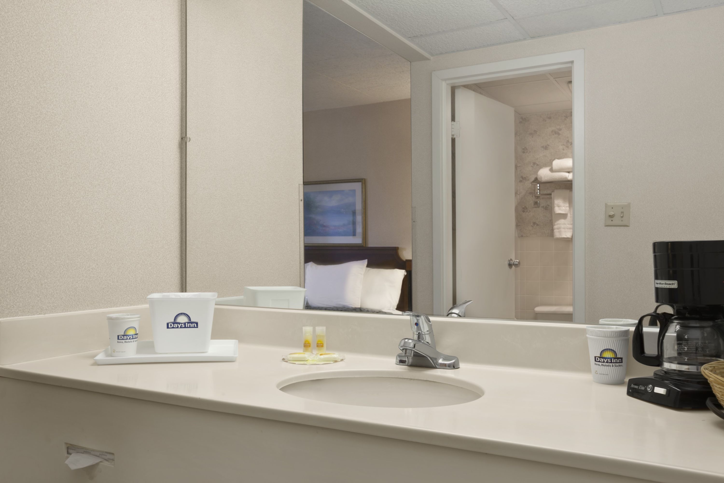 Days Inn By Wyndham Reading Wyomissing Reading Pa Hotels