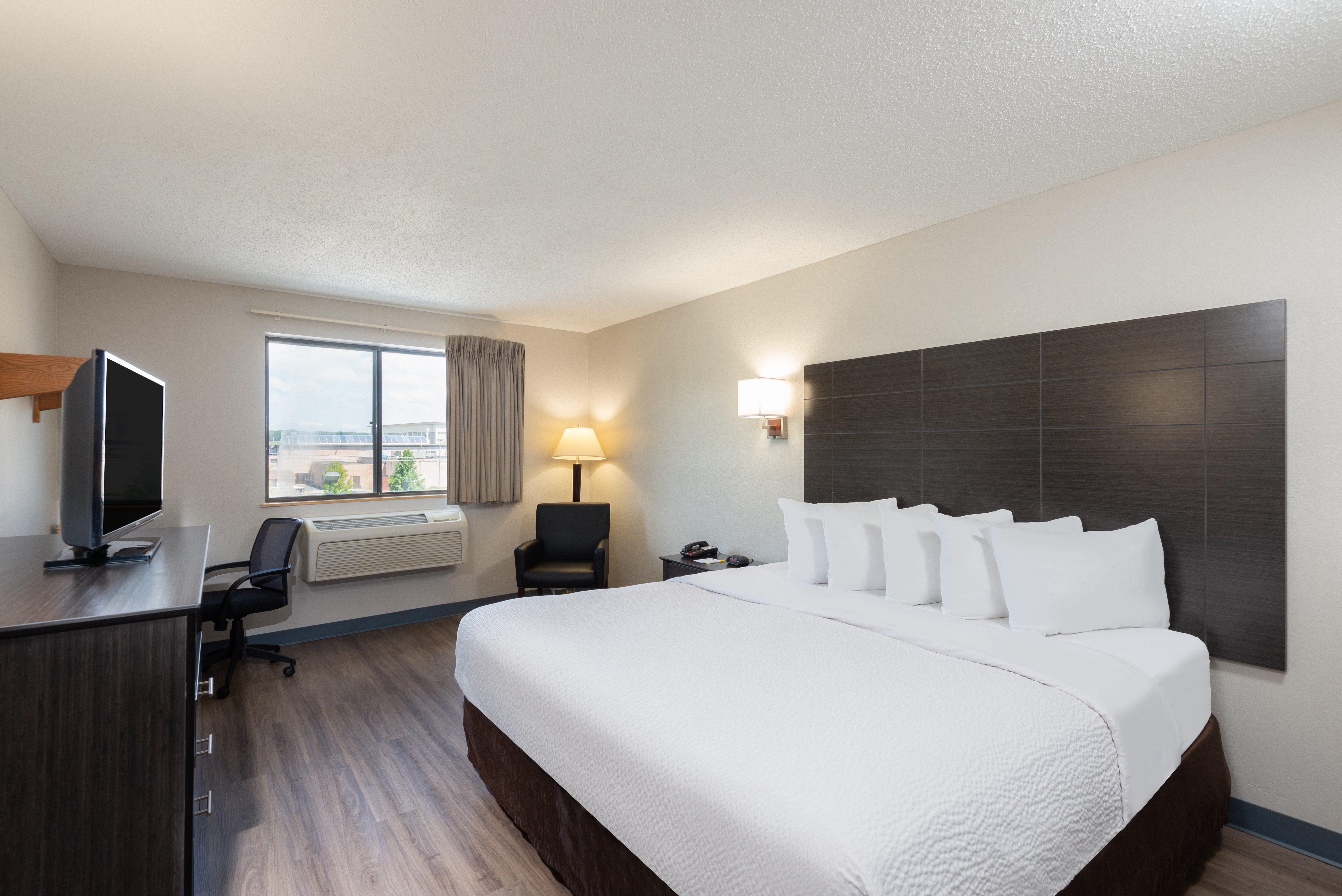 Guest room at the Days Inn by Wyndham Somerset PA I-70 I-76 in Somerset, Pennsylvania