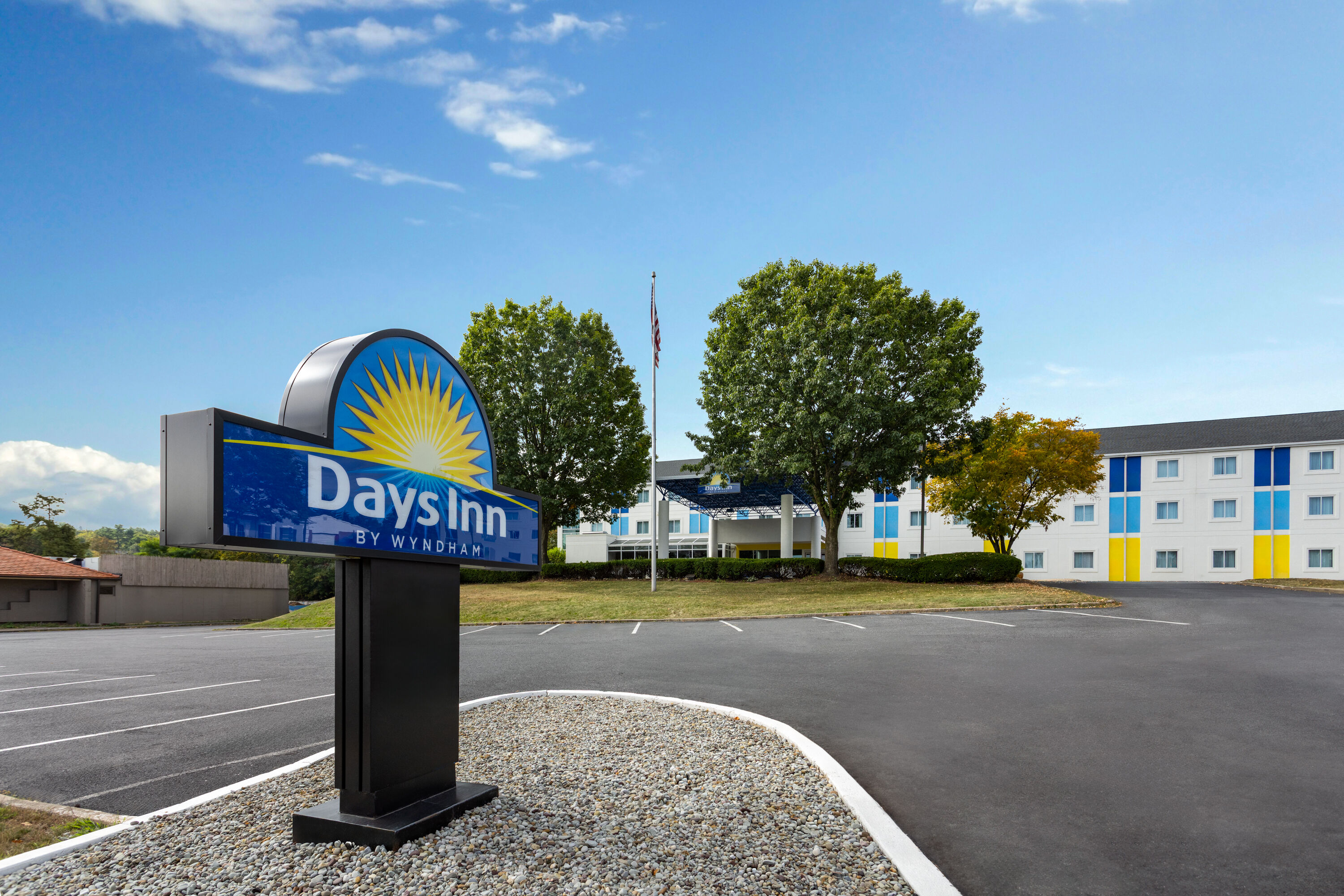 Exterior Day Image of Days Inn by Wyndham Penn State hotel in State College, Pennsylvania