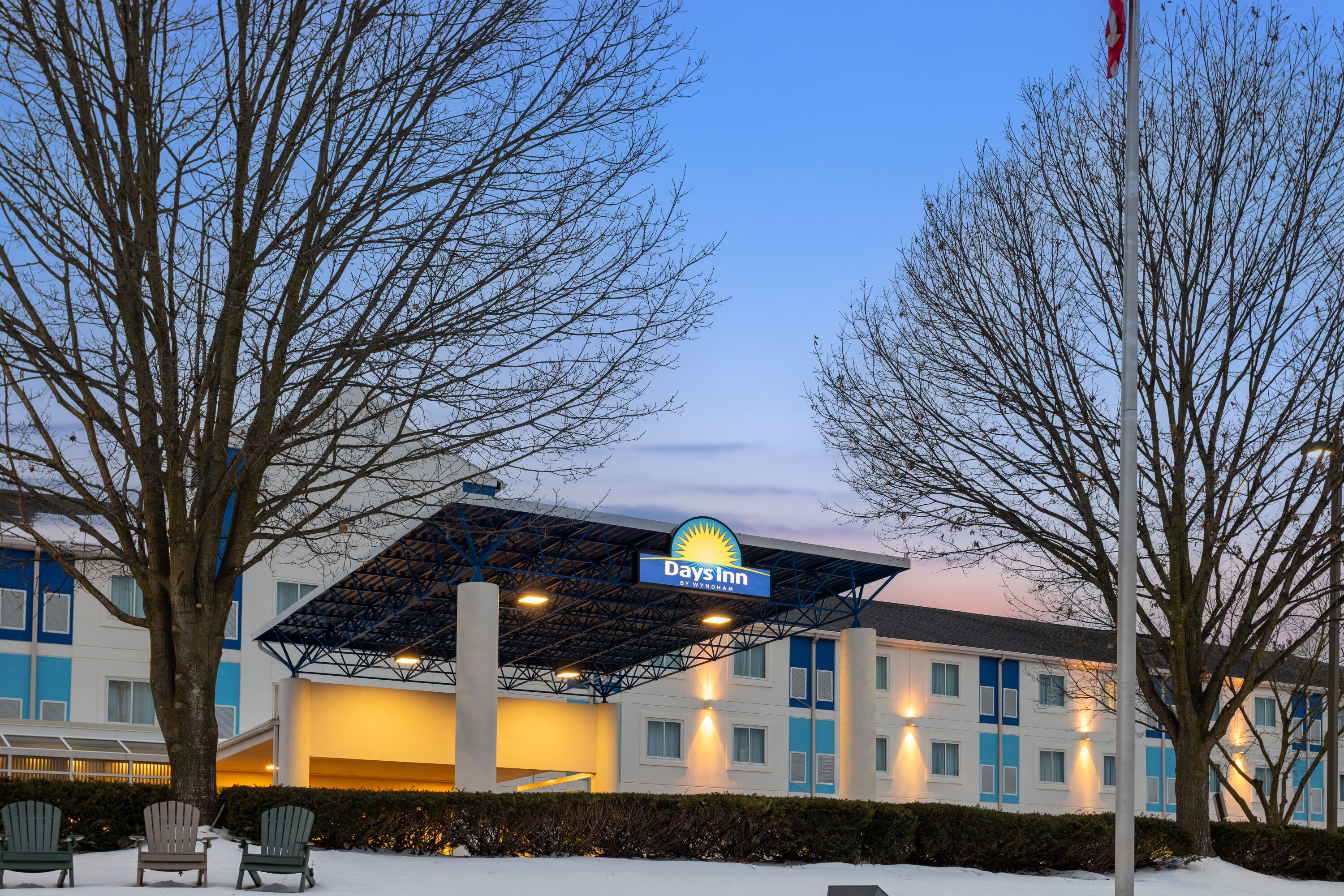 Exterior Dusk Image of Days Inn by Wyndham Penn State hotel in State College, Pennsylvania
