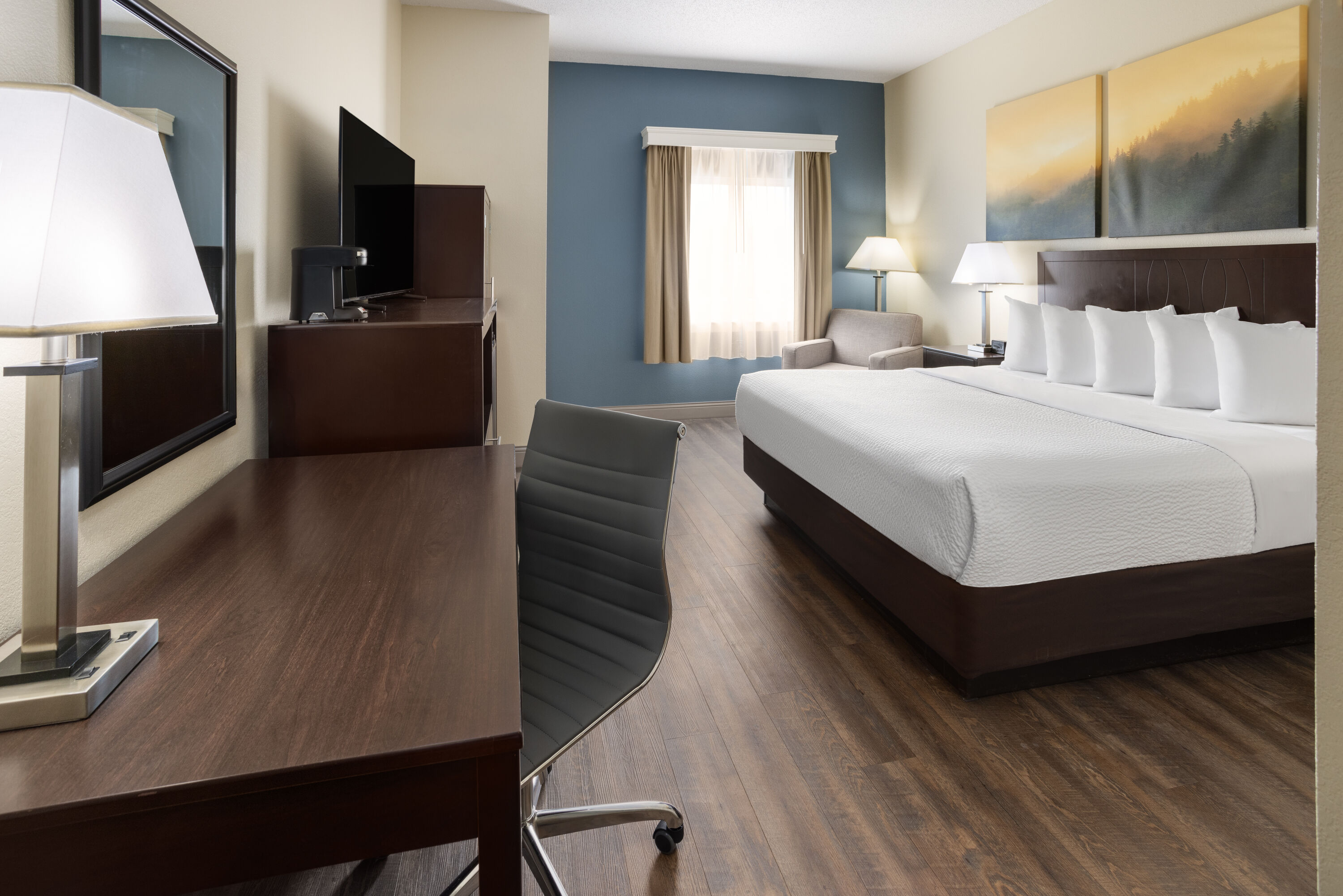 Guest room at the Days Inn by Wyndham Penn State in State College, Pennsylvania