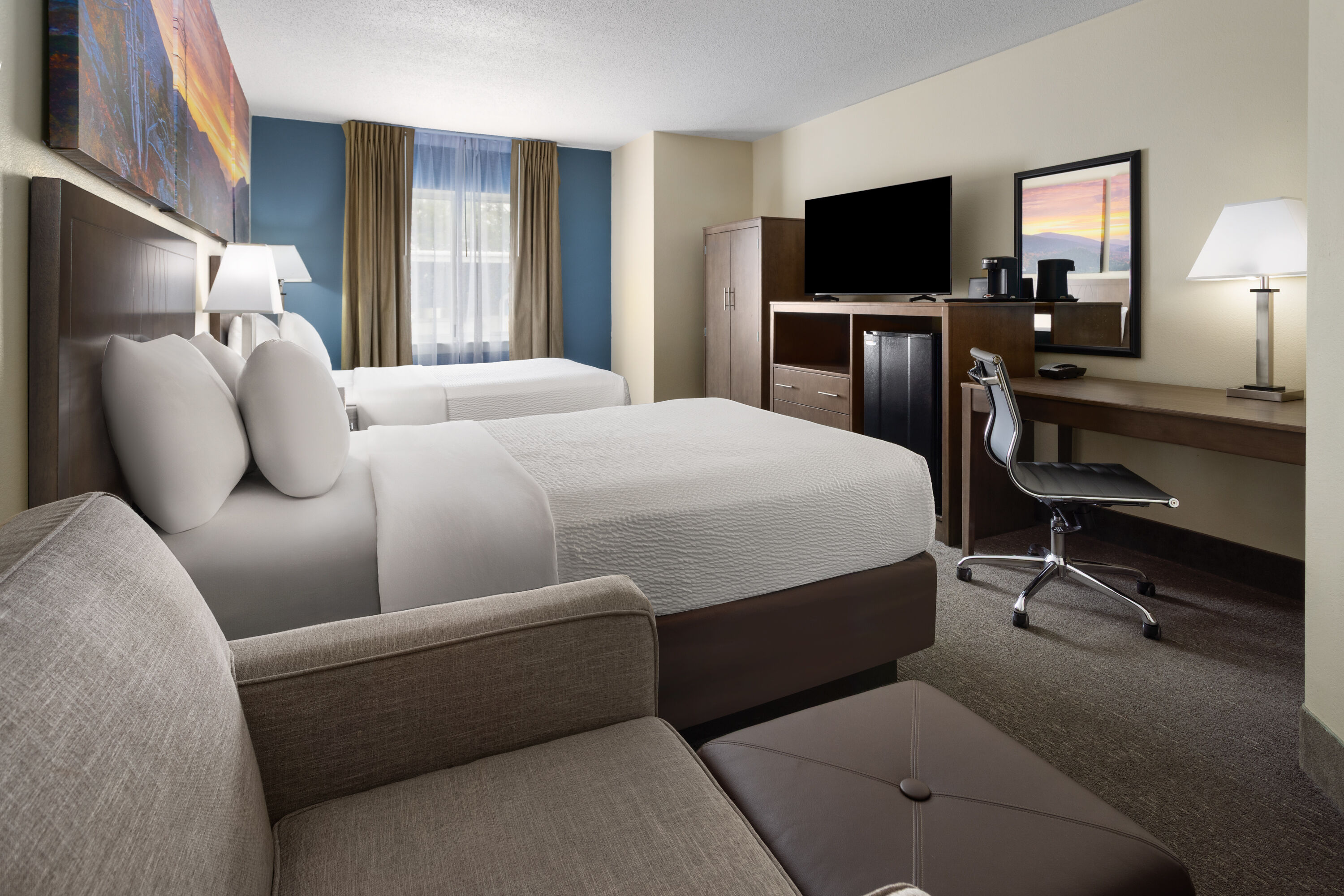 Guest room at the Days Inn by Wyndham Penn State in State College, Pennsylvania