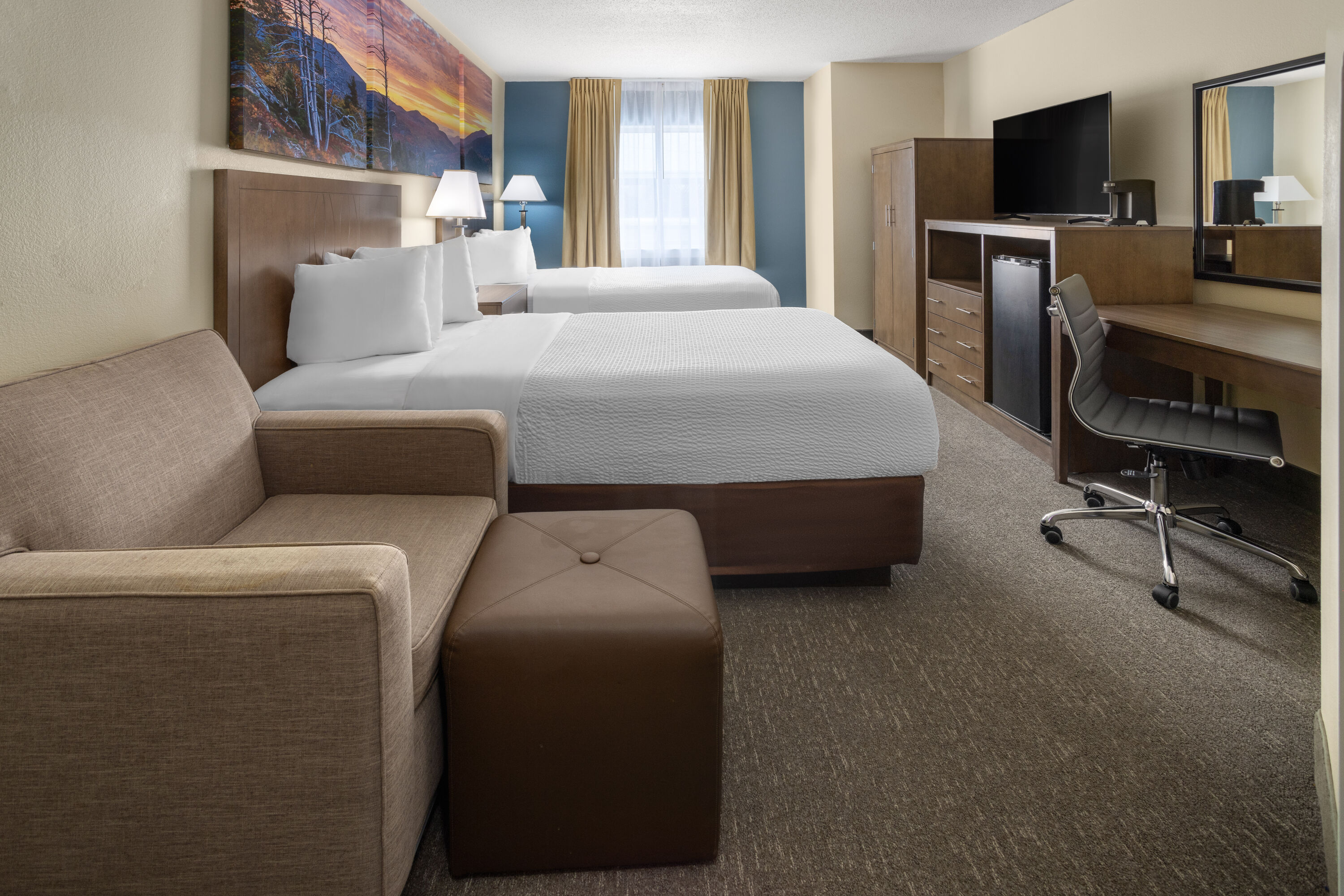 Guest room at the Days Inn by Wyndham Penn State in State College, Pennsylvania