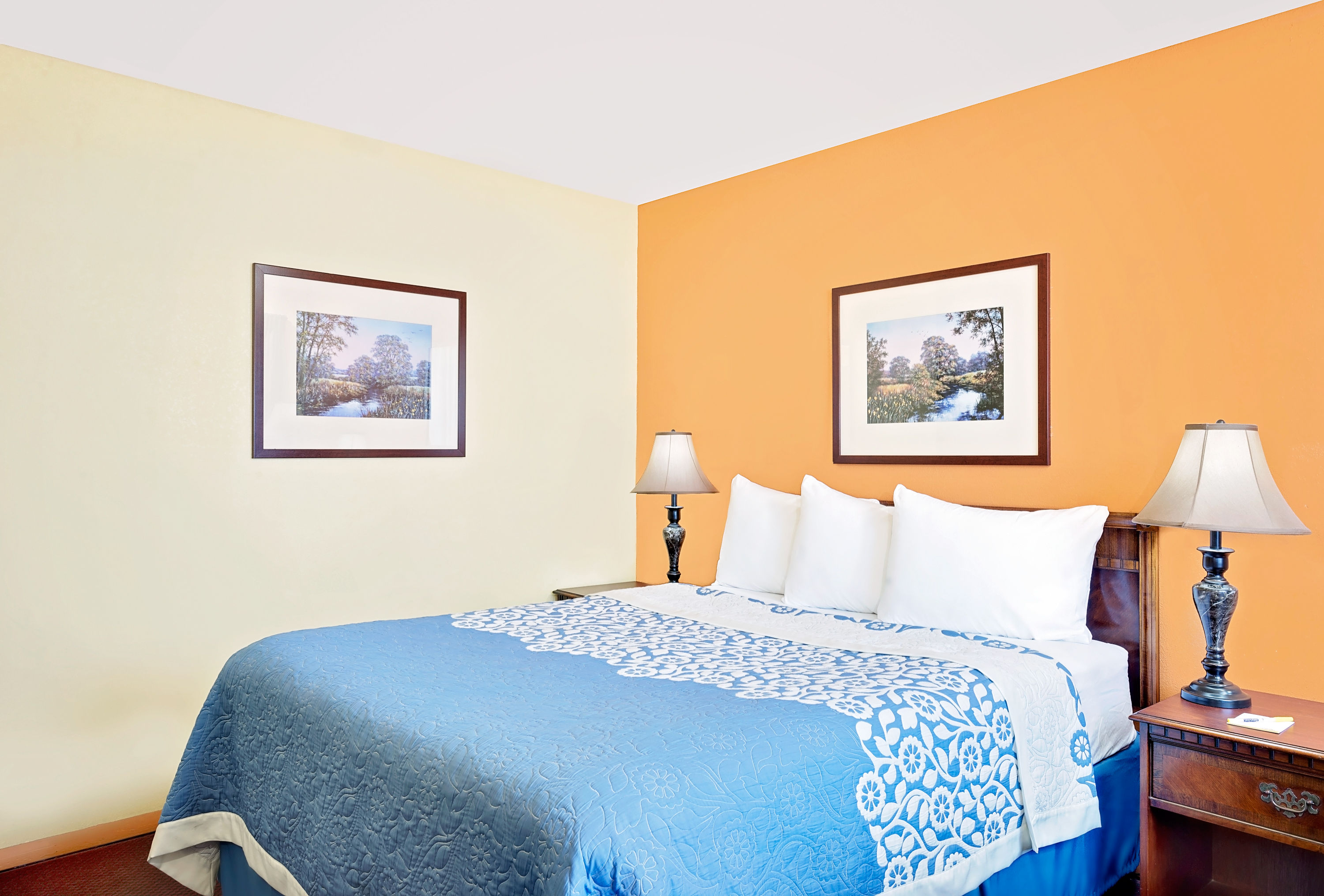 Guest room at the Days Inn by Wyndham Waynesboro in Waynesboro, Pennsylvania