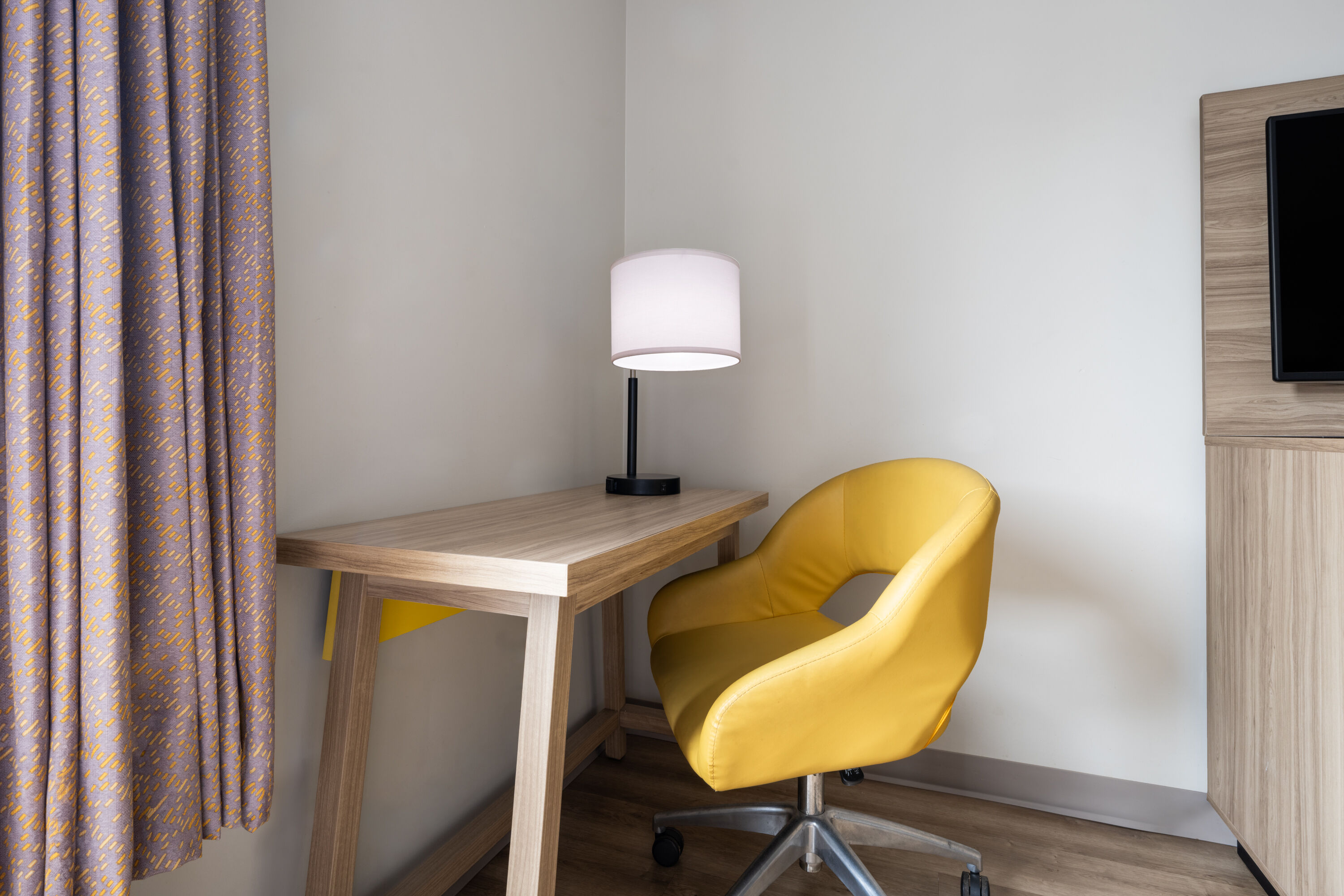 Guest room at the Days Inn by Wyndham Anderson/Clemson Area in Anderson, South Carolina