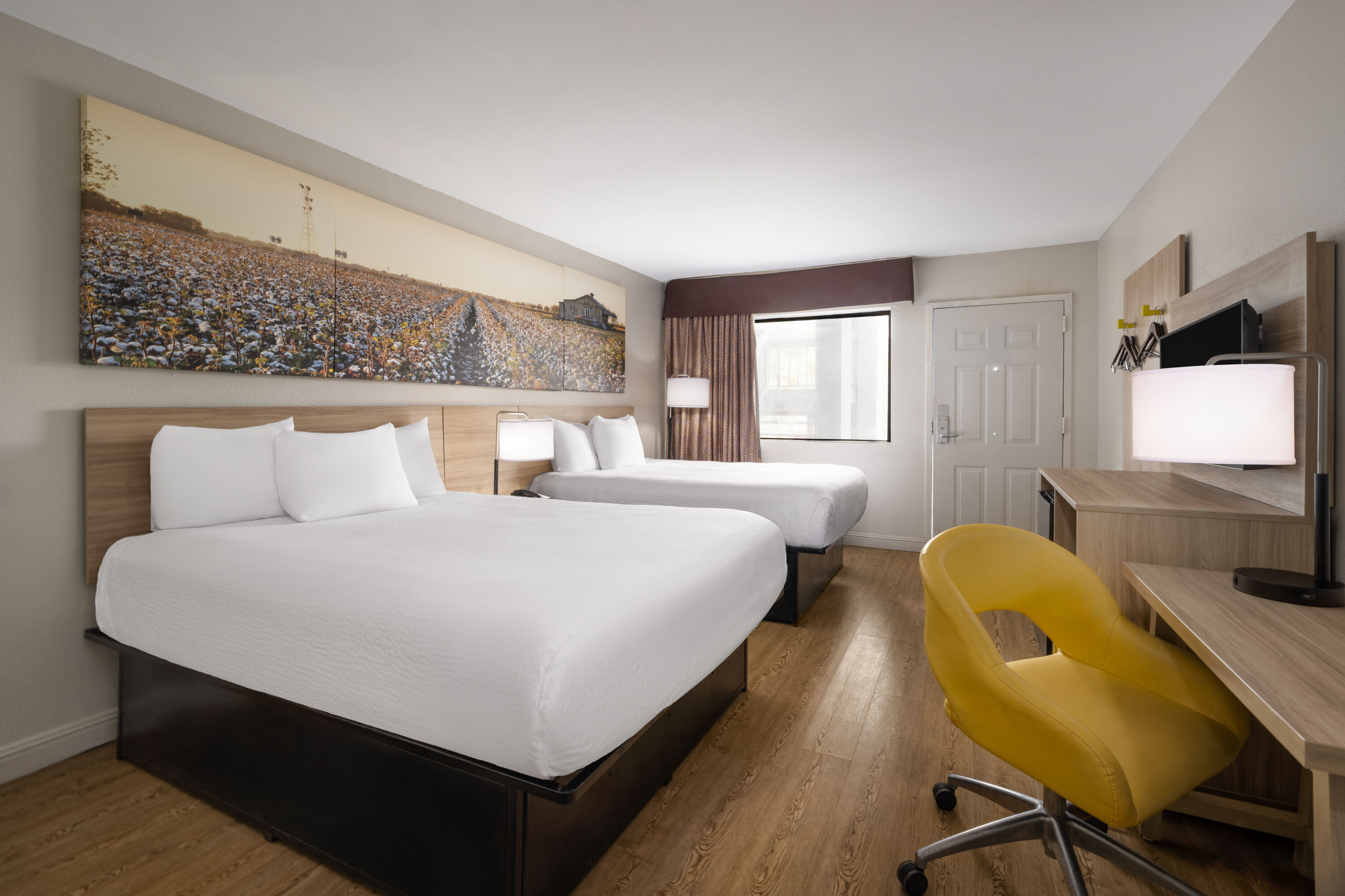 Guest room at the Days Inn by Wyndham Anderson/Clemson Area in Anderson, South Carolina