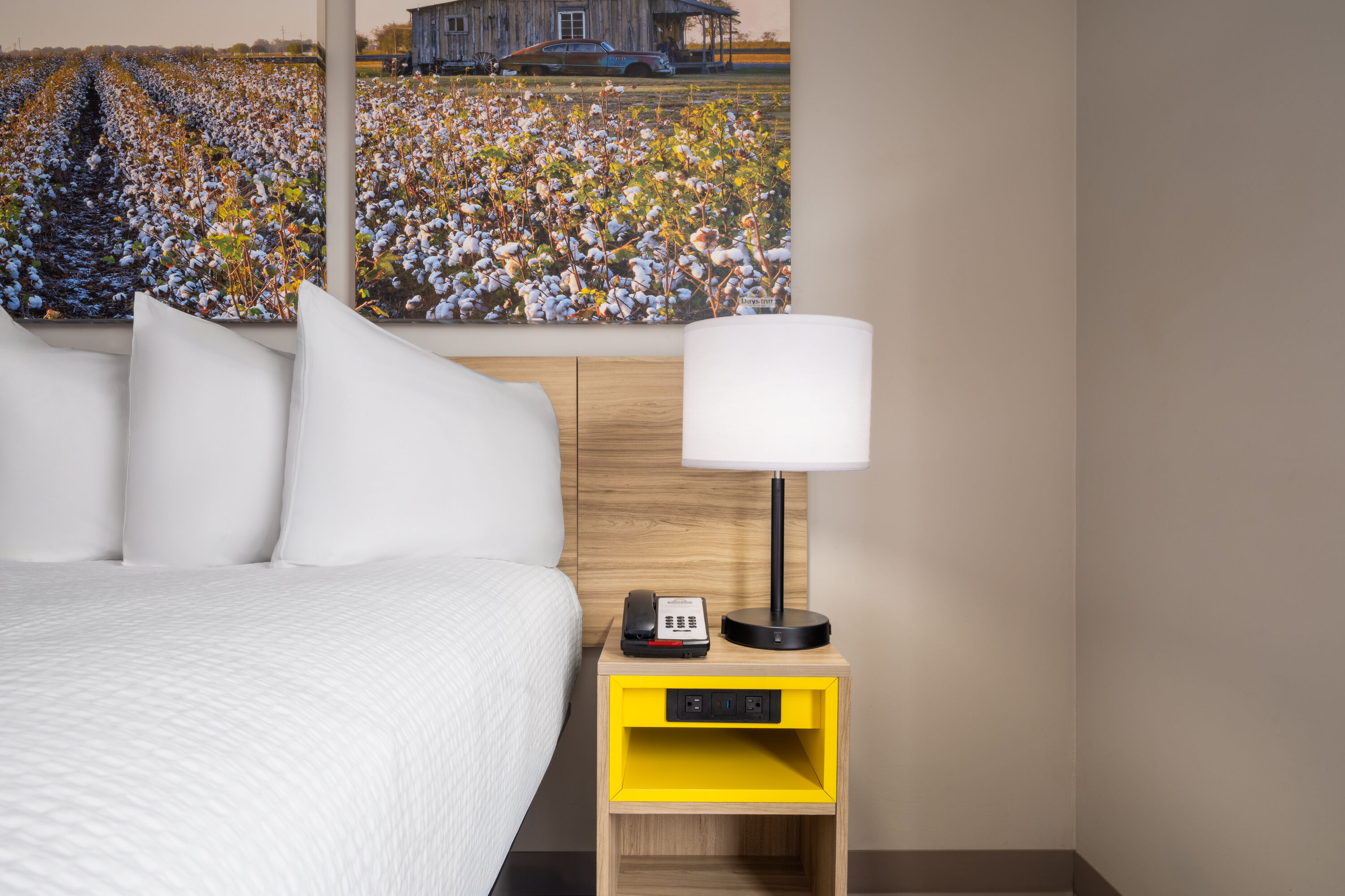 Guest room at the Days Inn by Wyndham Anderson/Clemson Area in Anderson, South Carolina