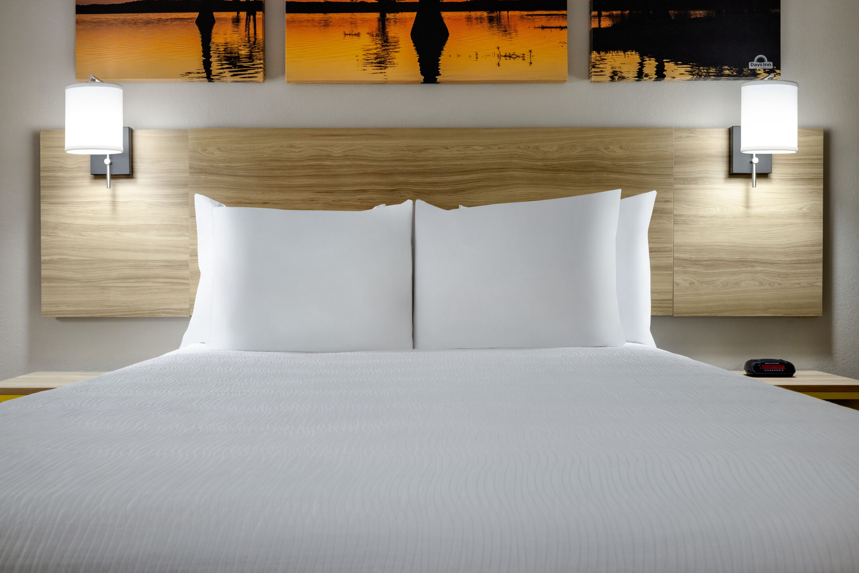 Guest room at the Days Inn by Wyndham Blythewood North Columbia in Blythewood, South Carolina