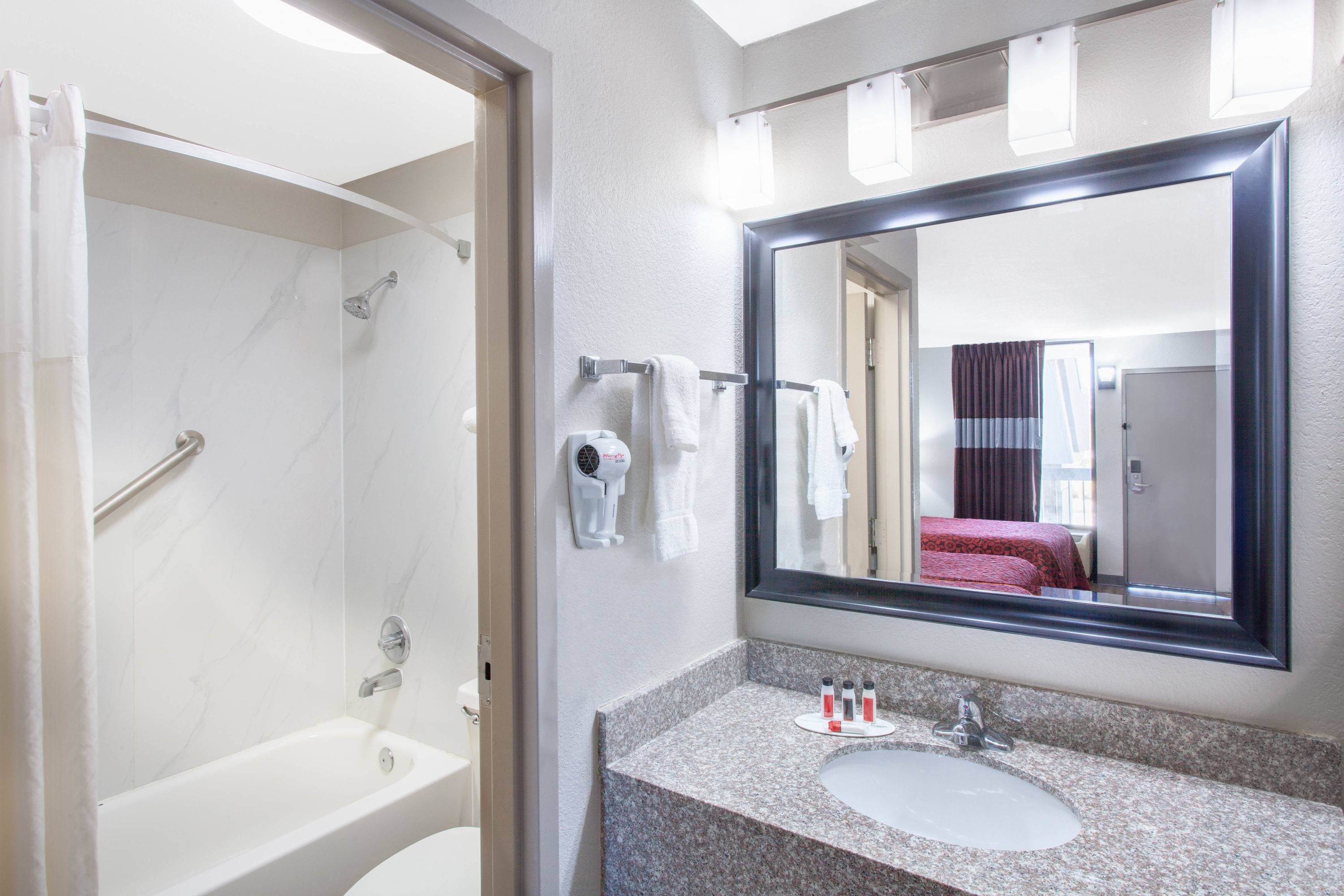Guest room bath at the Days Inn by Wyndham Clinton / Laurens I-26 in Clinton, South Carolina