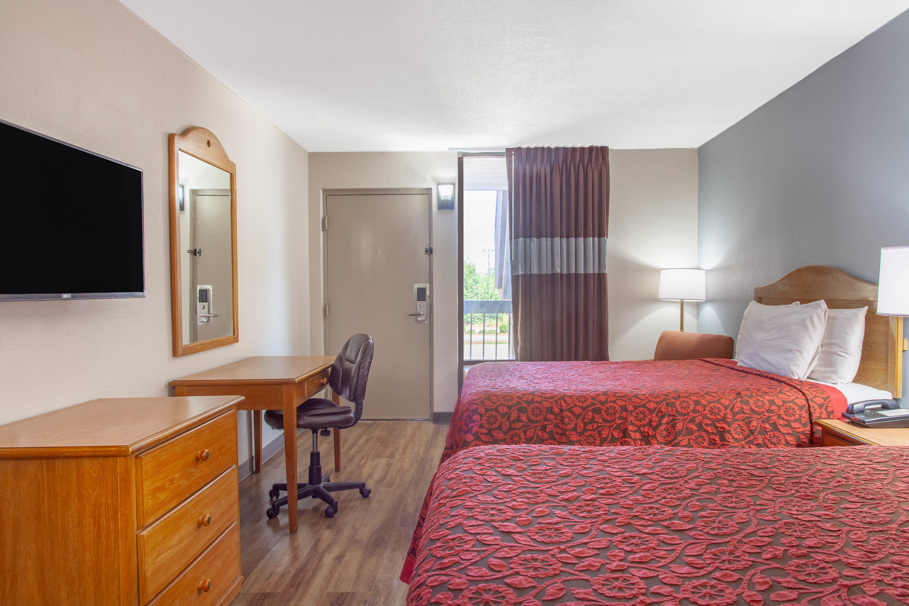 Days Inn by Wyndham Clinton / Laurens I 26 Clinton SC Hotels
