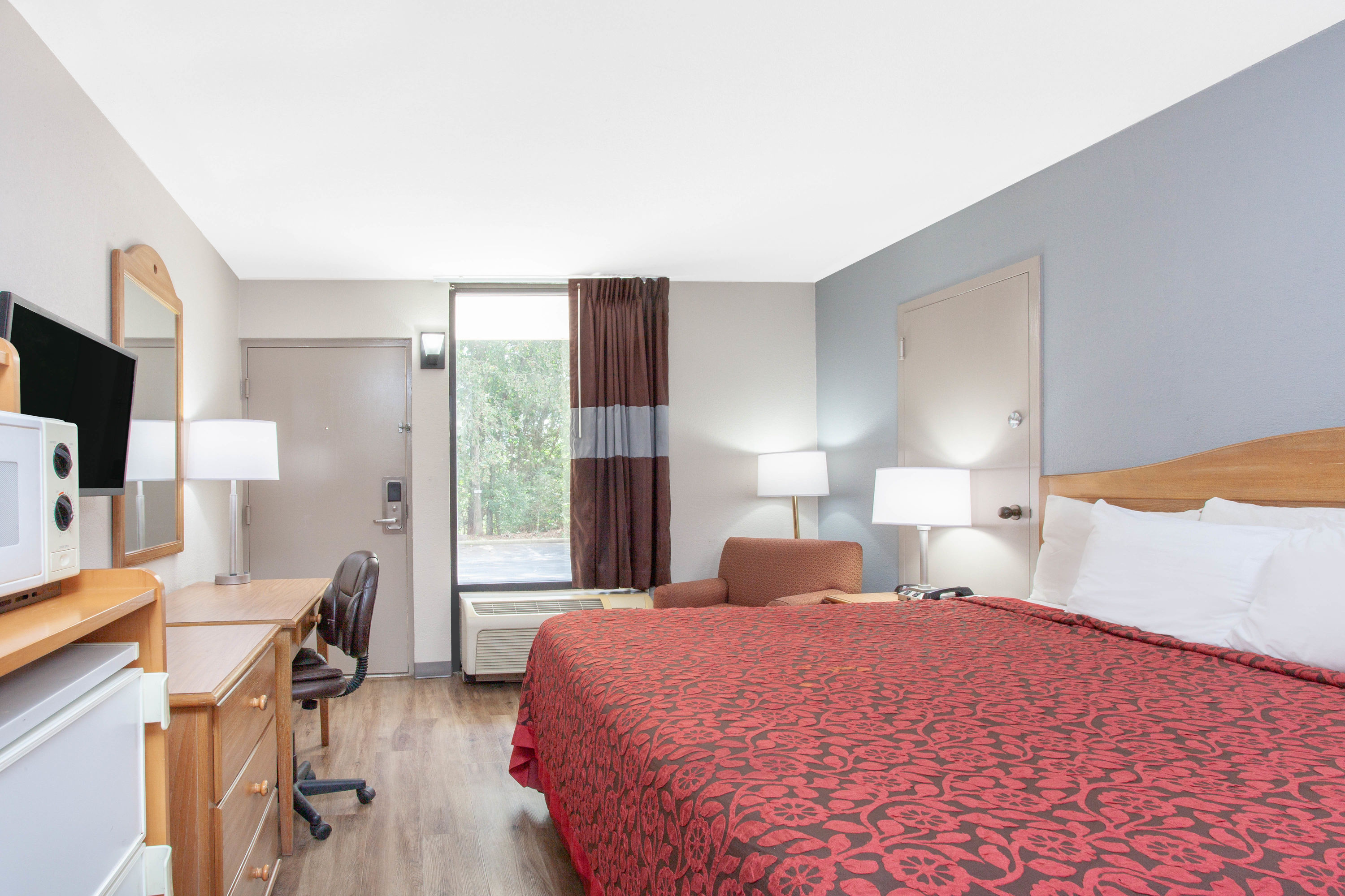 Days Inn by Wyndham Clinton / Laurens I 26 Clinton SC Hotels
