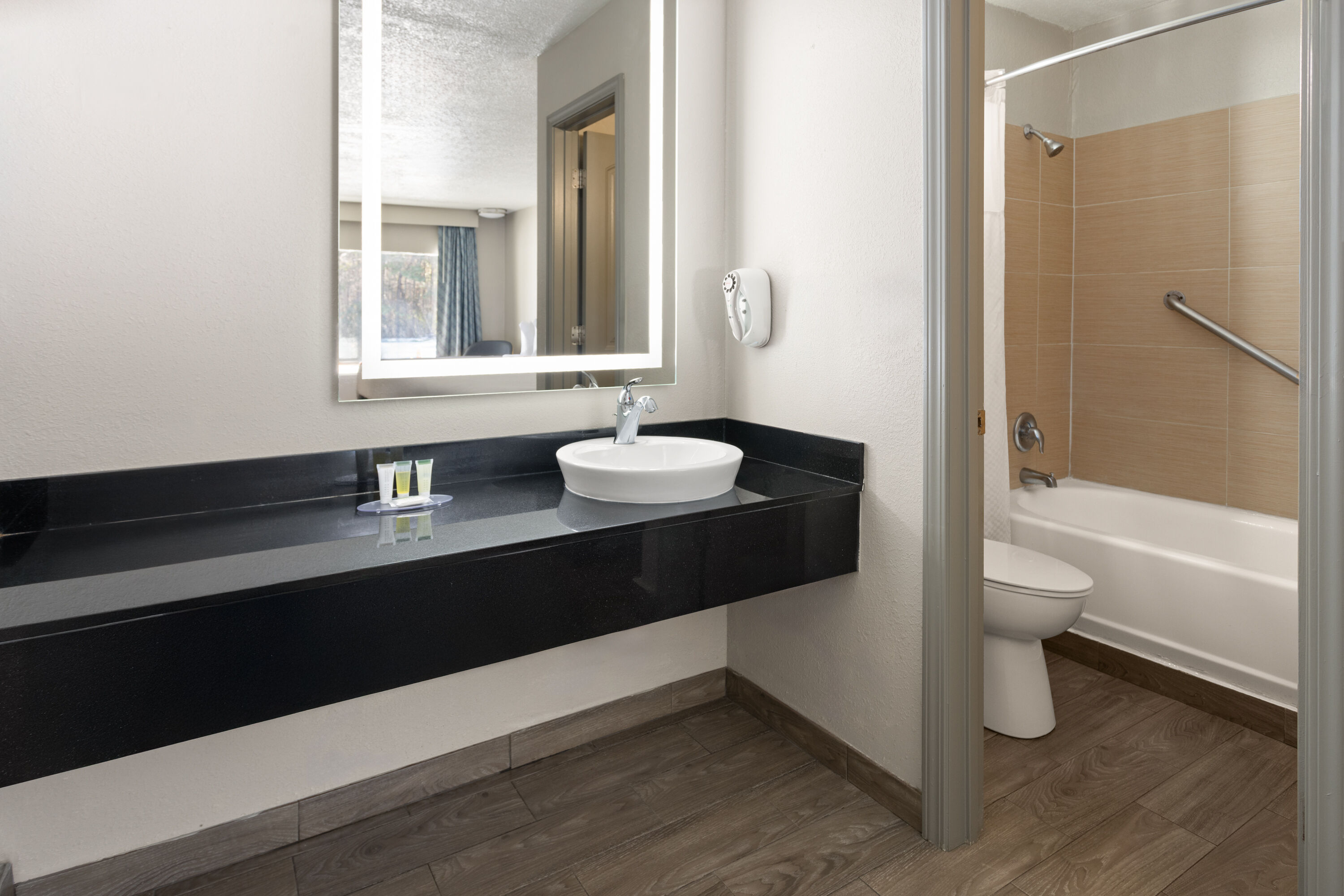 Guest room bath at the Days Inn by Wyndham Hardeeville Near Hilton Head in Hardeeville, South Carolina