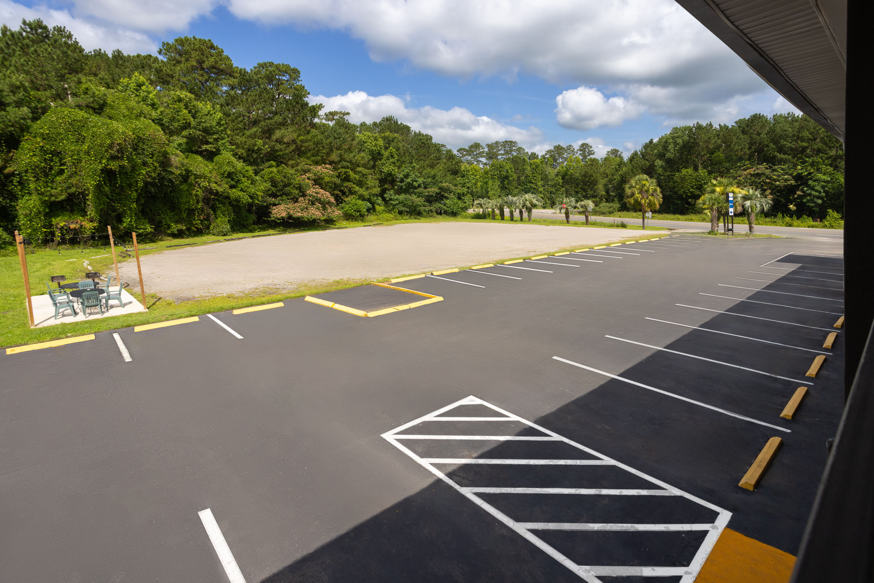 Property amenity at Days Inn by Wyndham Hardeeville Near Hilton Head in Hardeeville, South Carolina