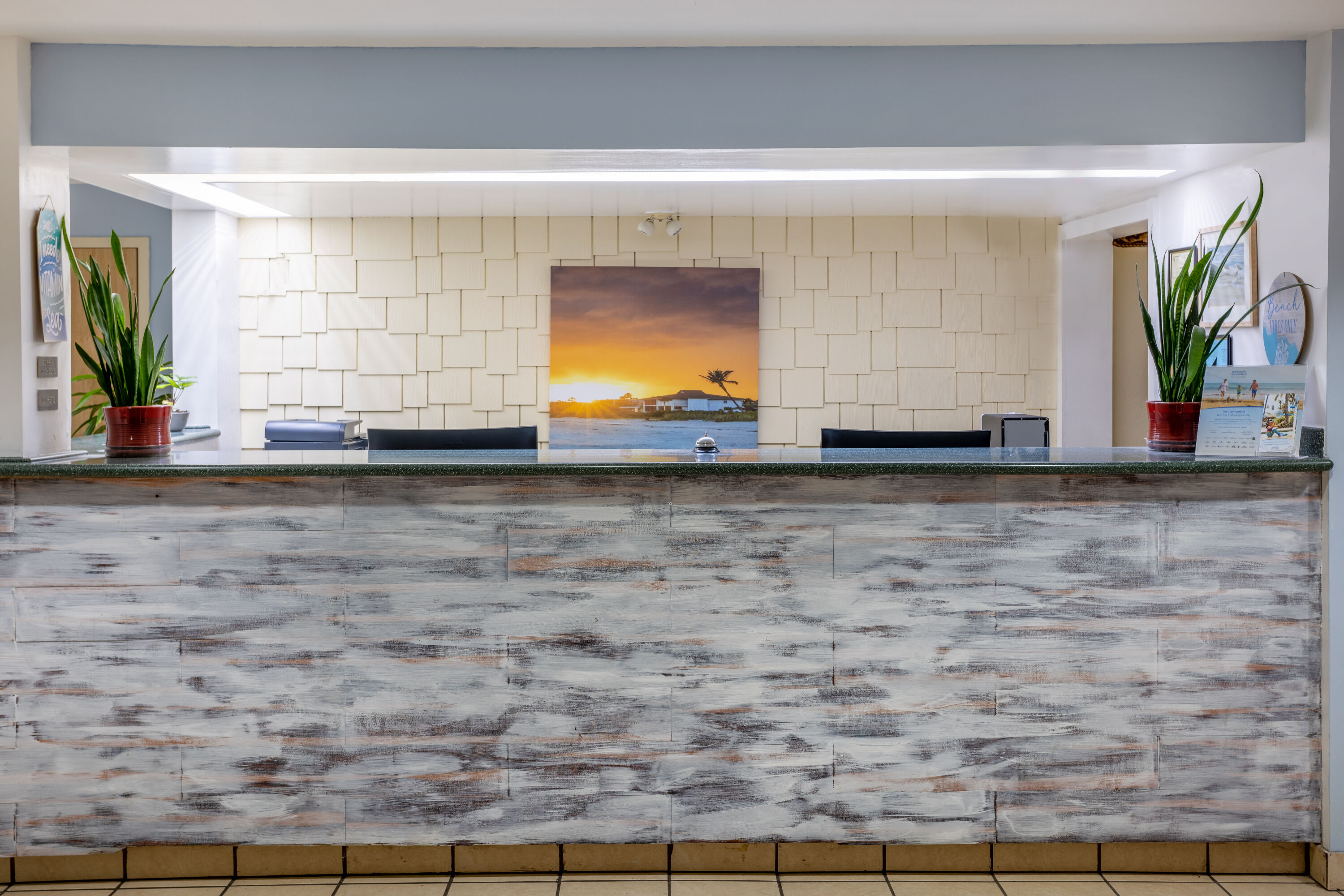 Hotel Carolina A Days Inn by Wyndham reception in Hilton Head, South Carolina