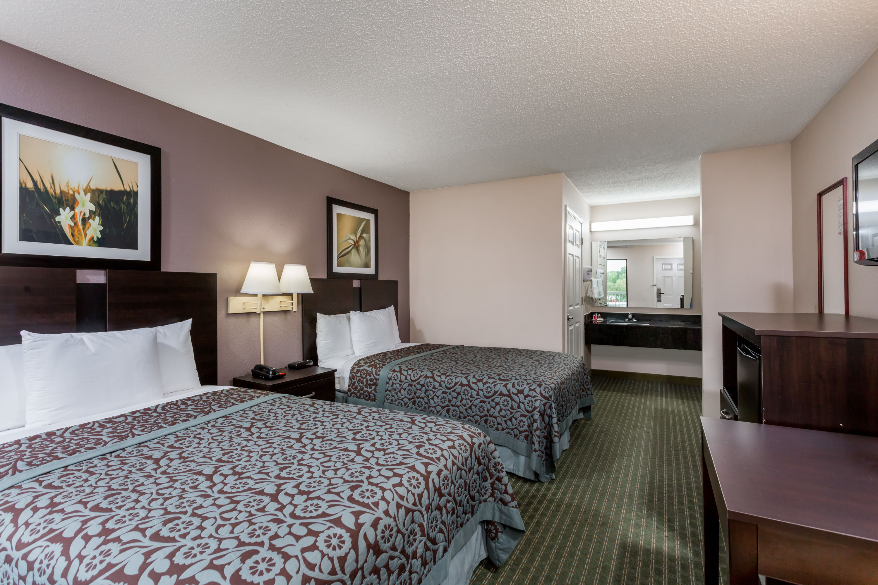 Guest room at the Days Inn by Wyndham Lugoff in Lugoff, South Carolina