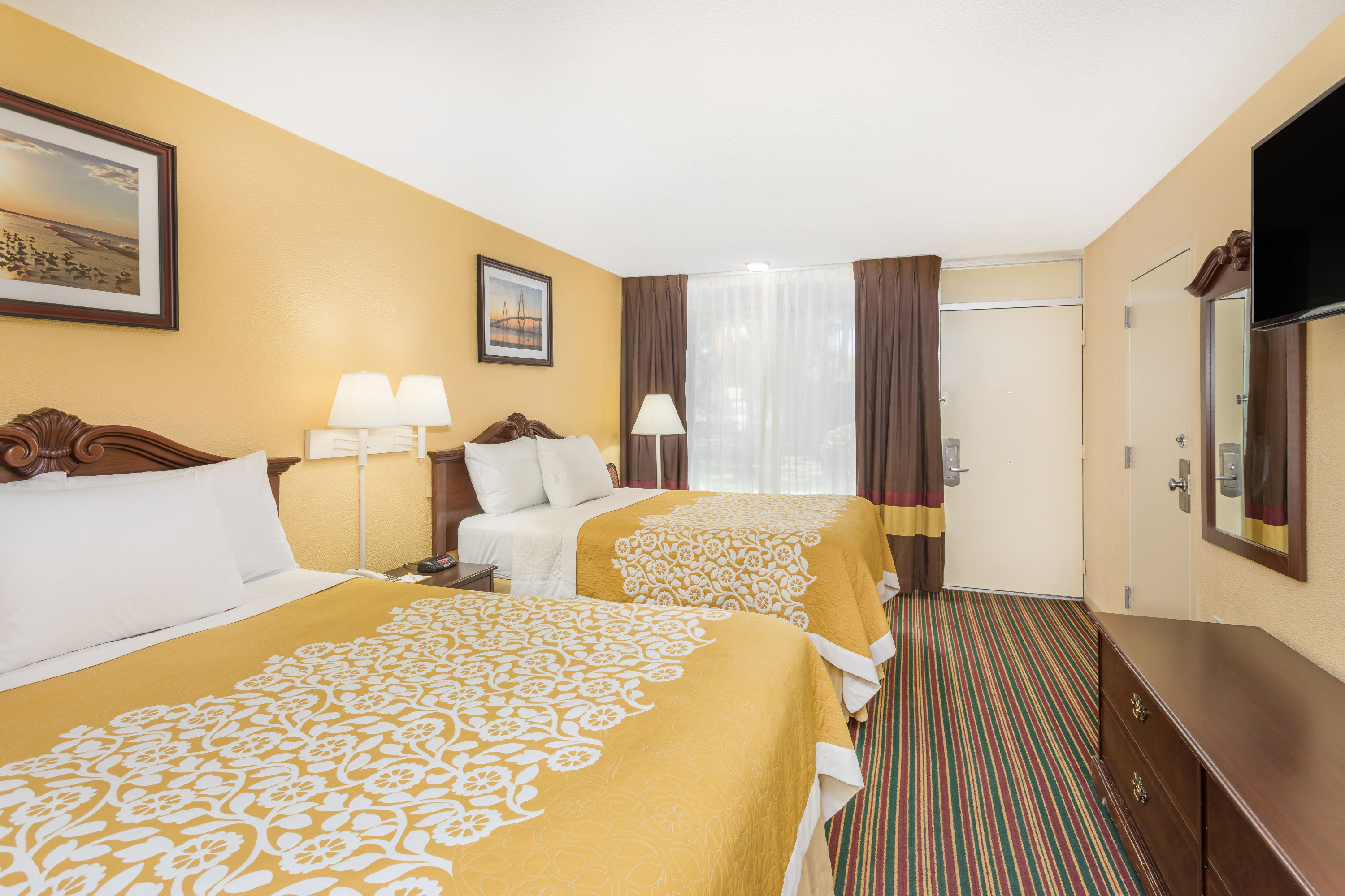 Days Inn By Wyndham Mt Pleasant Charleston Patriots Point