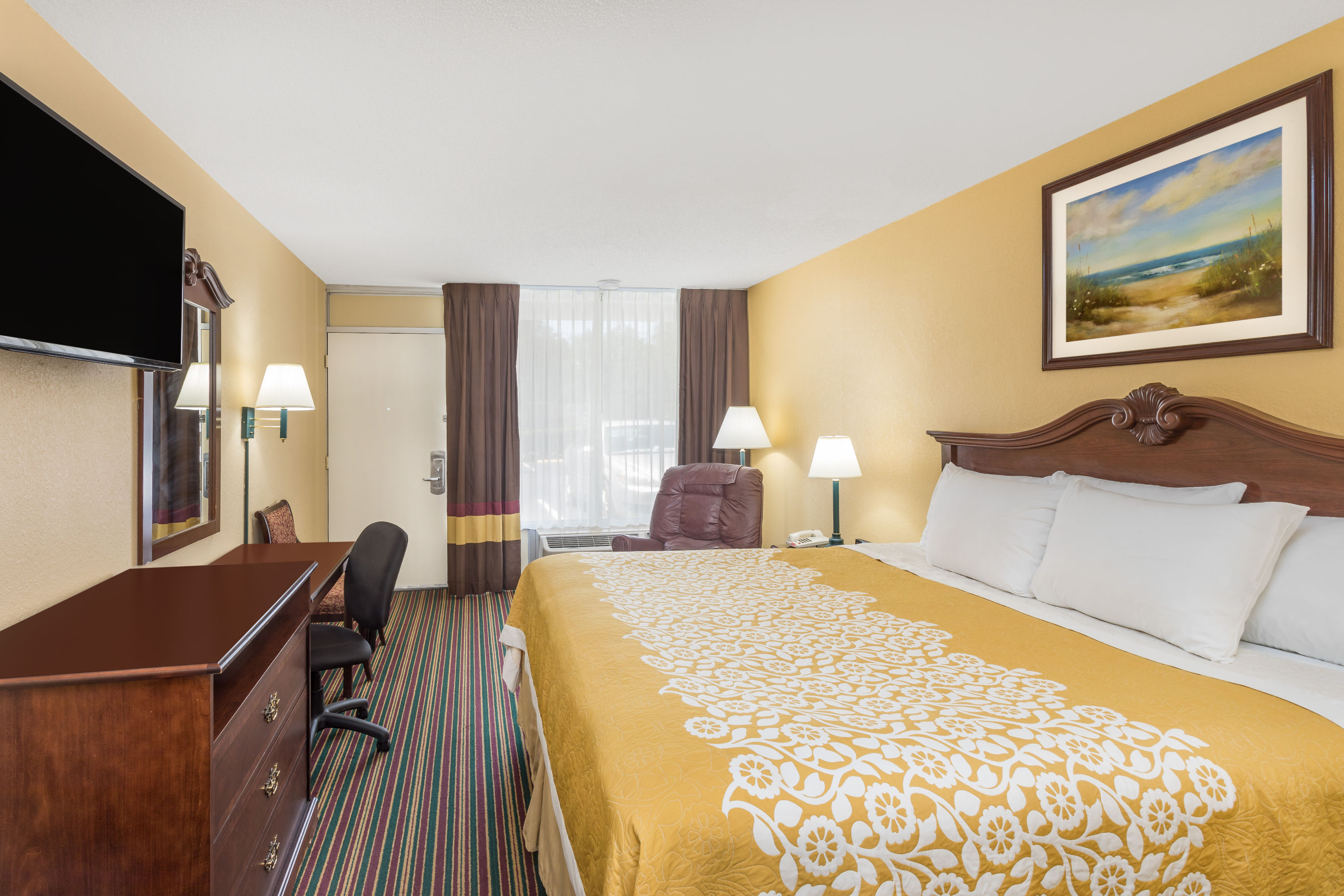 Days Inn By Wyndham Mt Pleasant Charleston Patriots Point