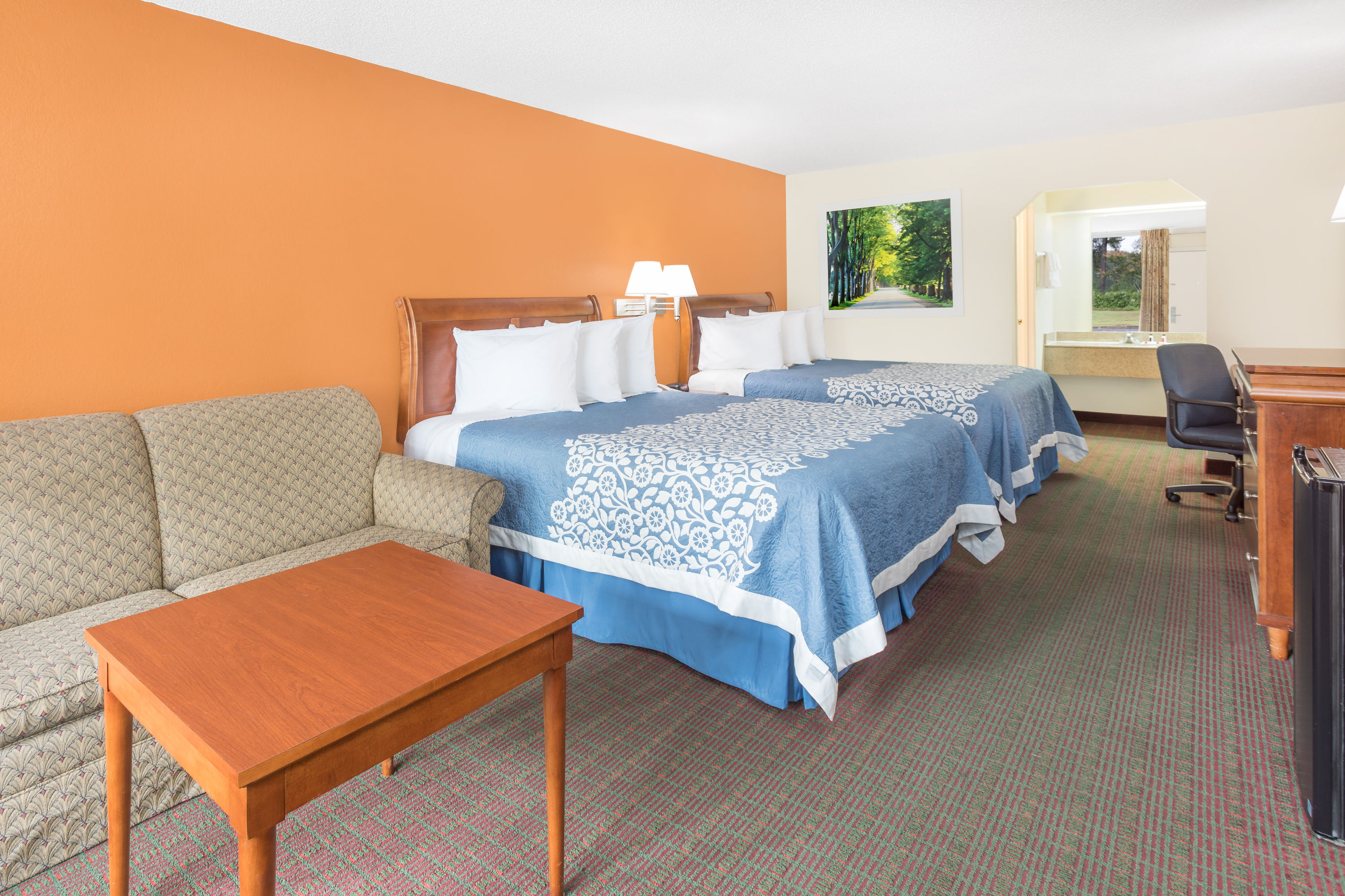 Guest room at the Days Inn by Wyndham Orangeburg South in Orangeburg, South Carolina