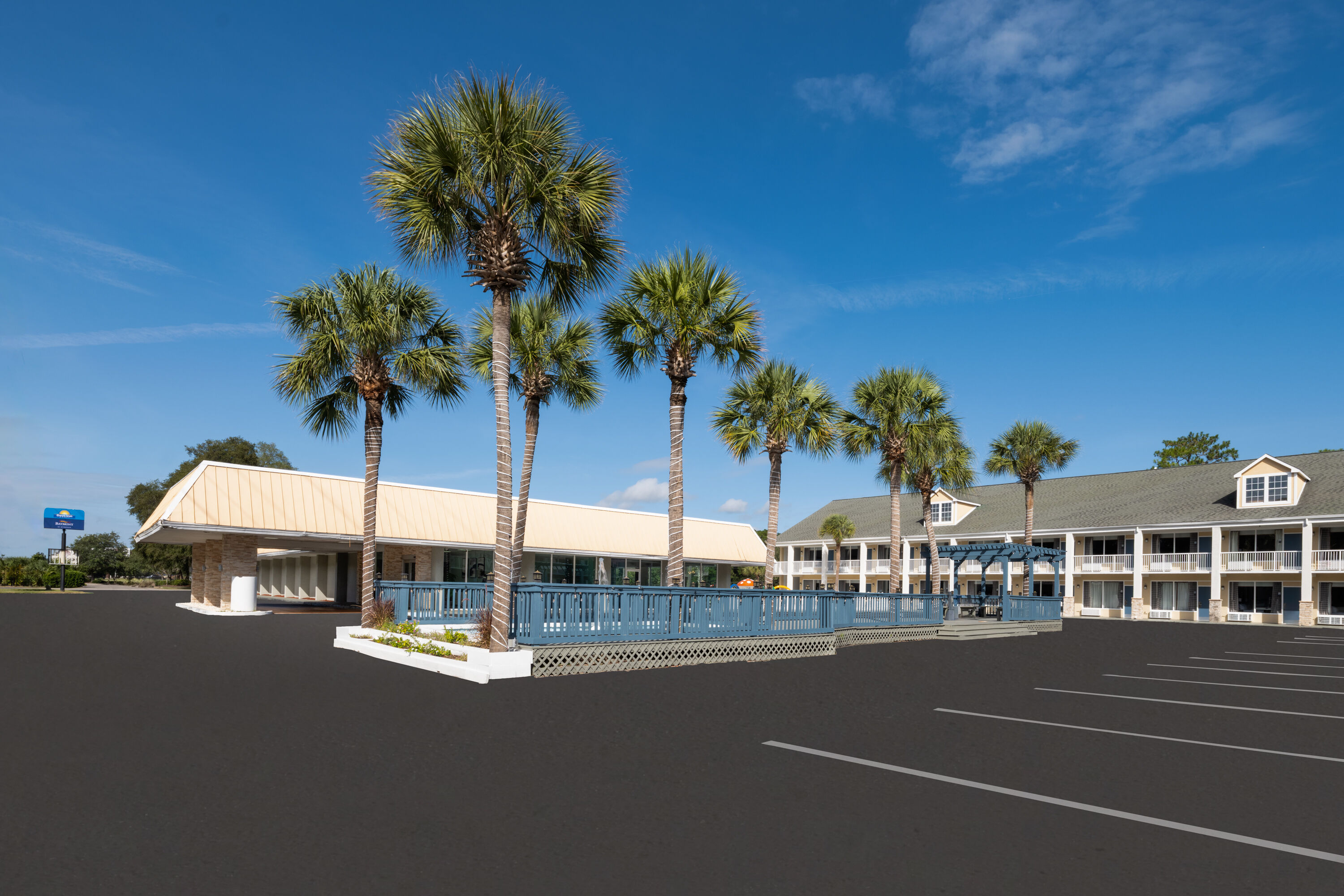 Exterior Day Image of Days Inn by Wyndham Pawleys Island hotel in Pawleys Island, South Carolina