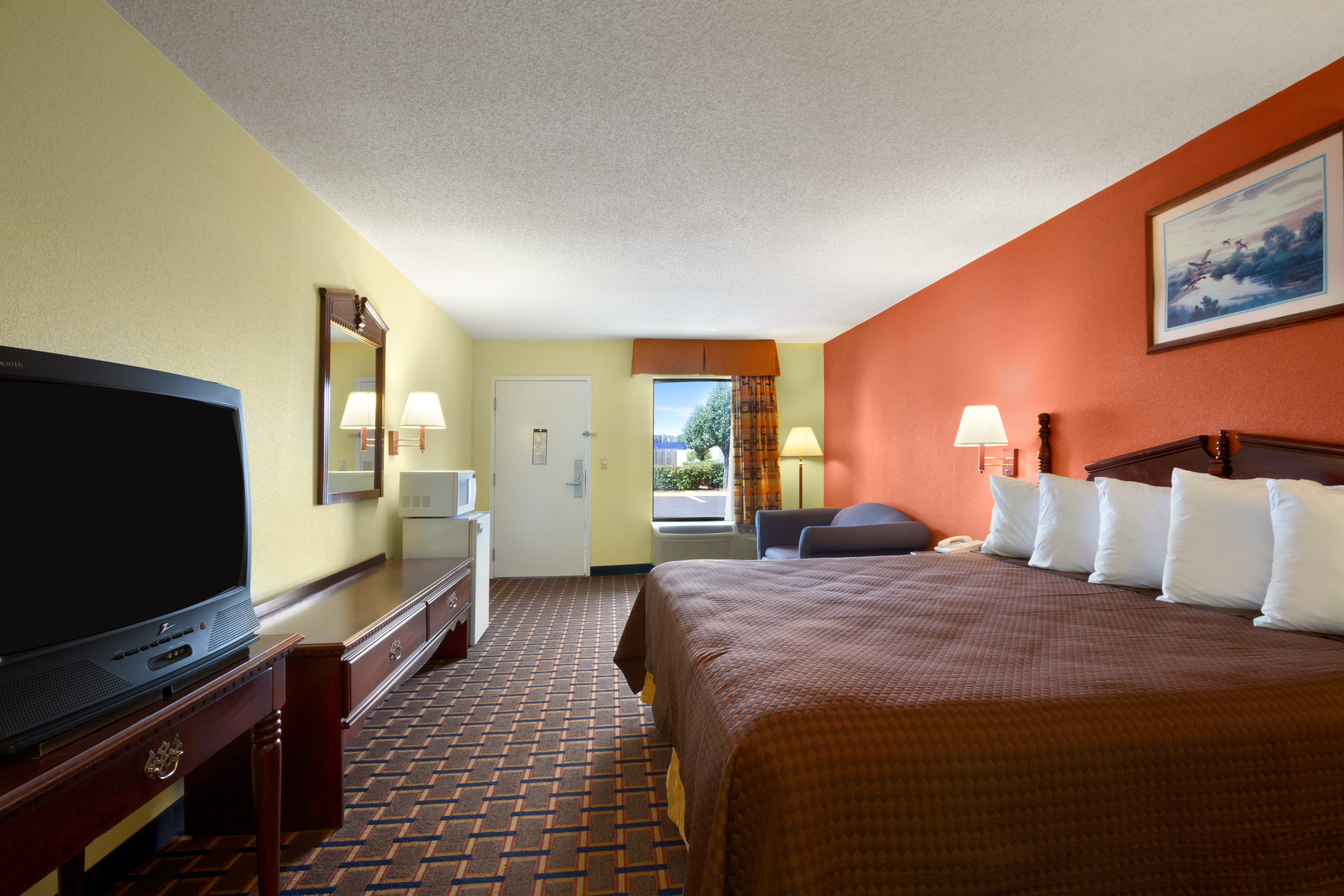Guest room at the Days Inn by Wyndham Richburg in Richburg, South Carolina
