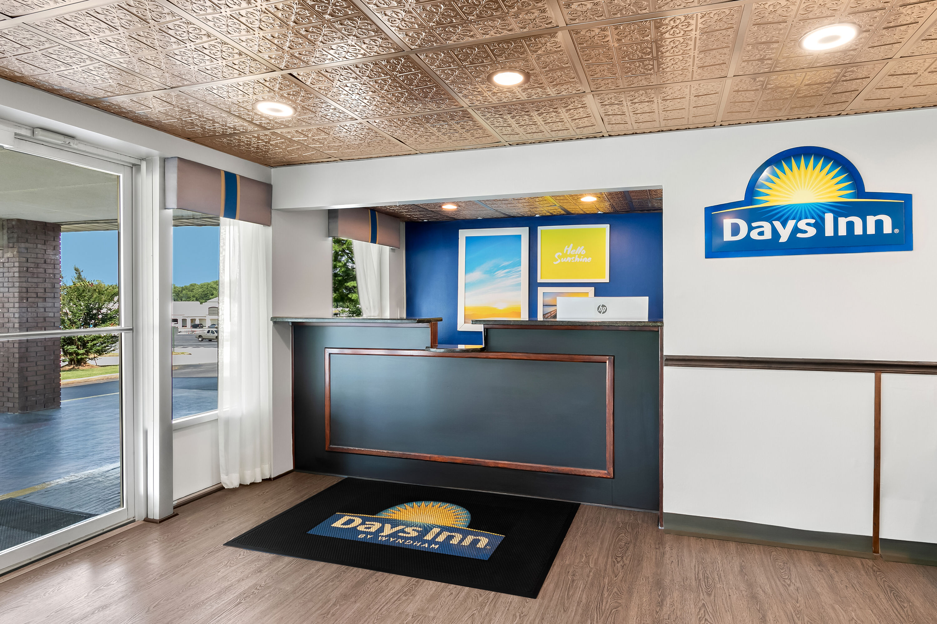 Days Inn by Wyndham Seneca / Clemson Area reception in Seneca, South Carolina