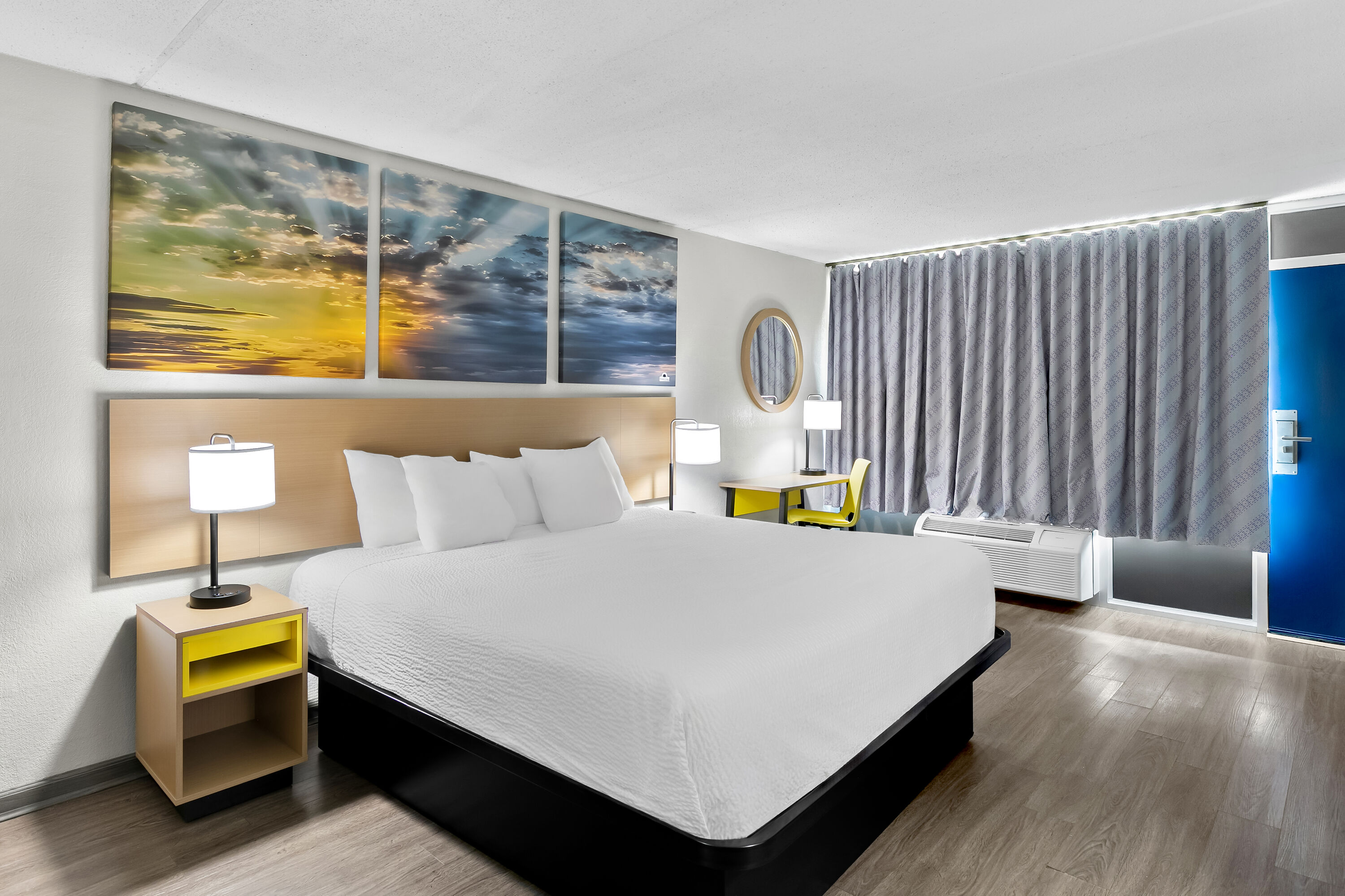 King bed guest room at the Days Inn by Wyndham Seneca / Clemson Area in Seneca, South Carolina