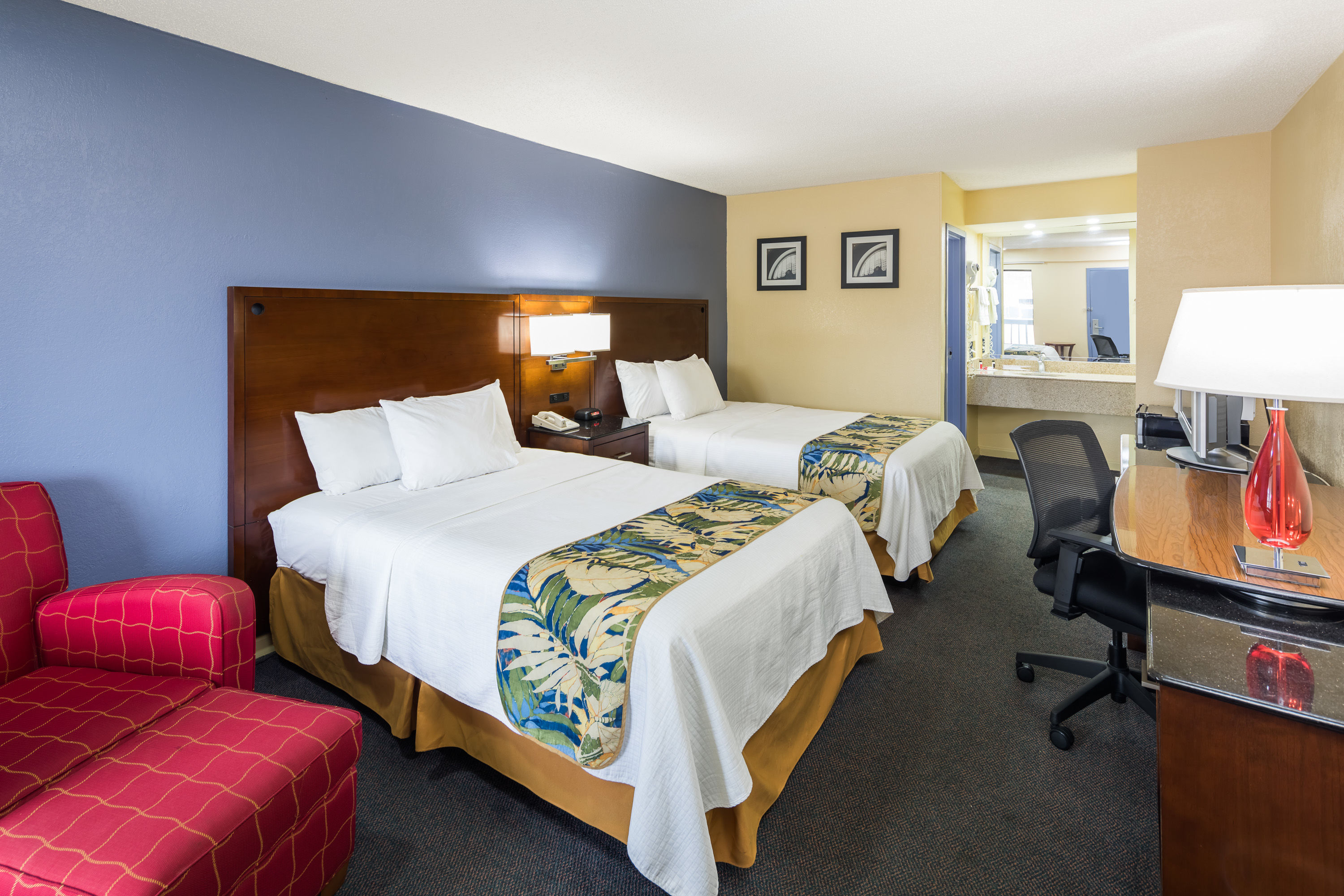 Guest room at the Days Inn by Wyndham Walterboro in Walterboro, South Carolina