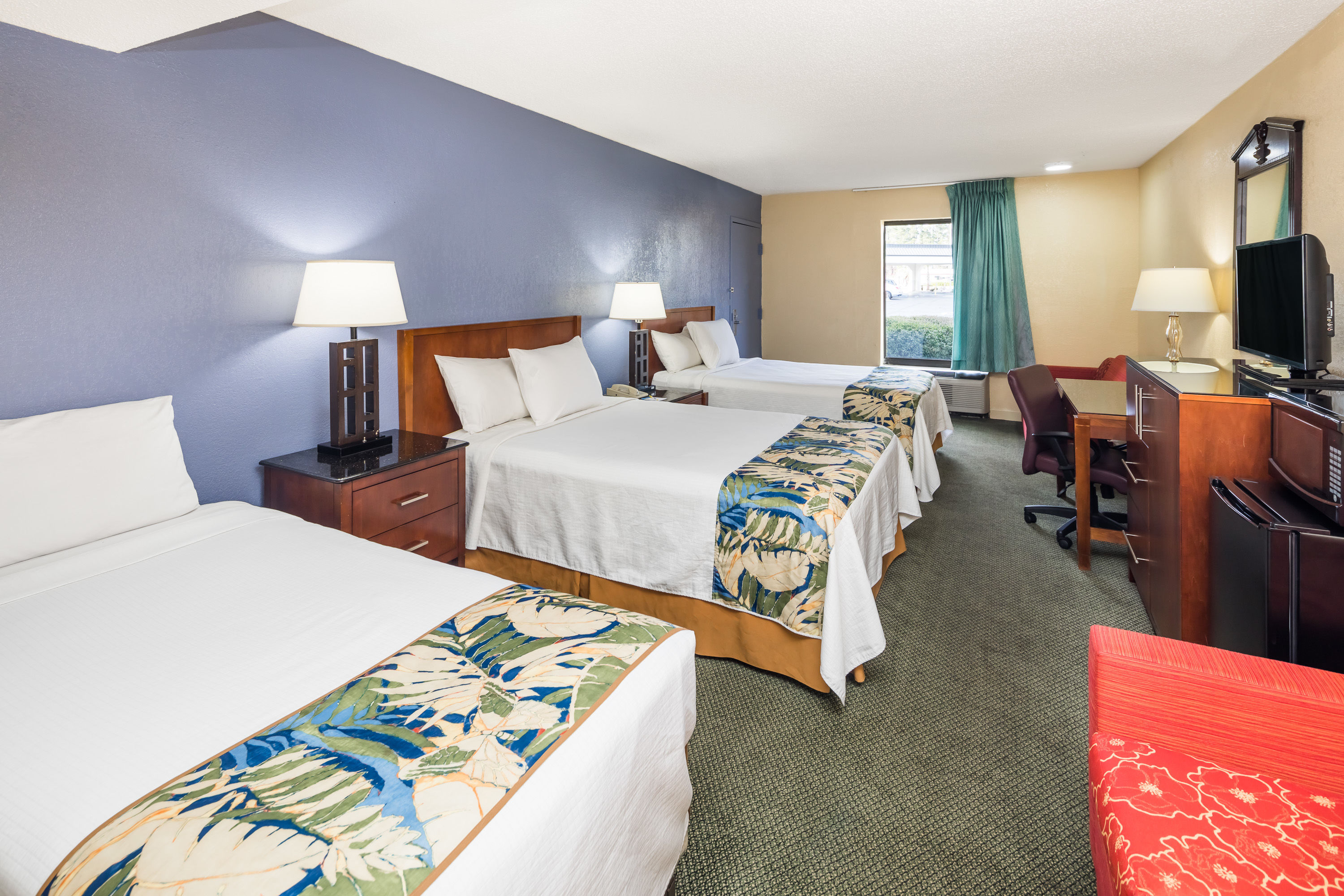 Guest room at the Days Inn by Wyndham Walterboro in Walterboro, South Carolina