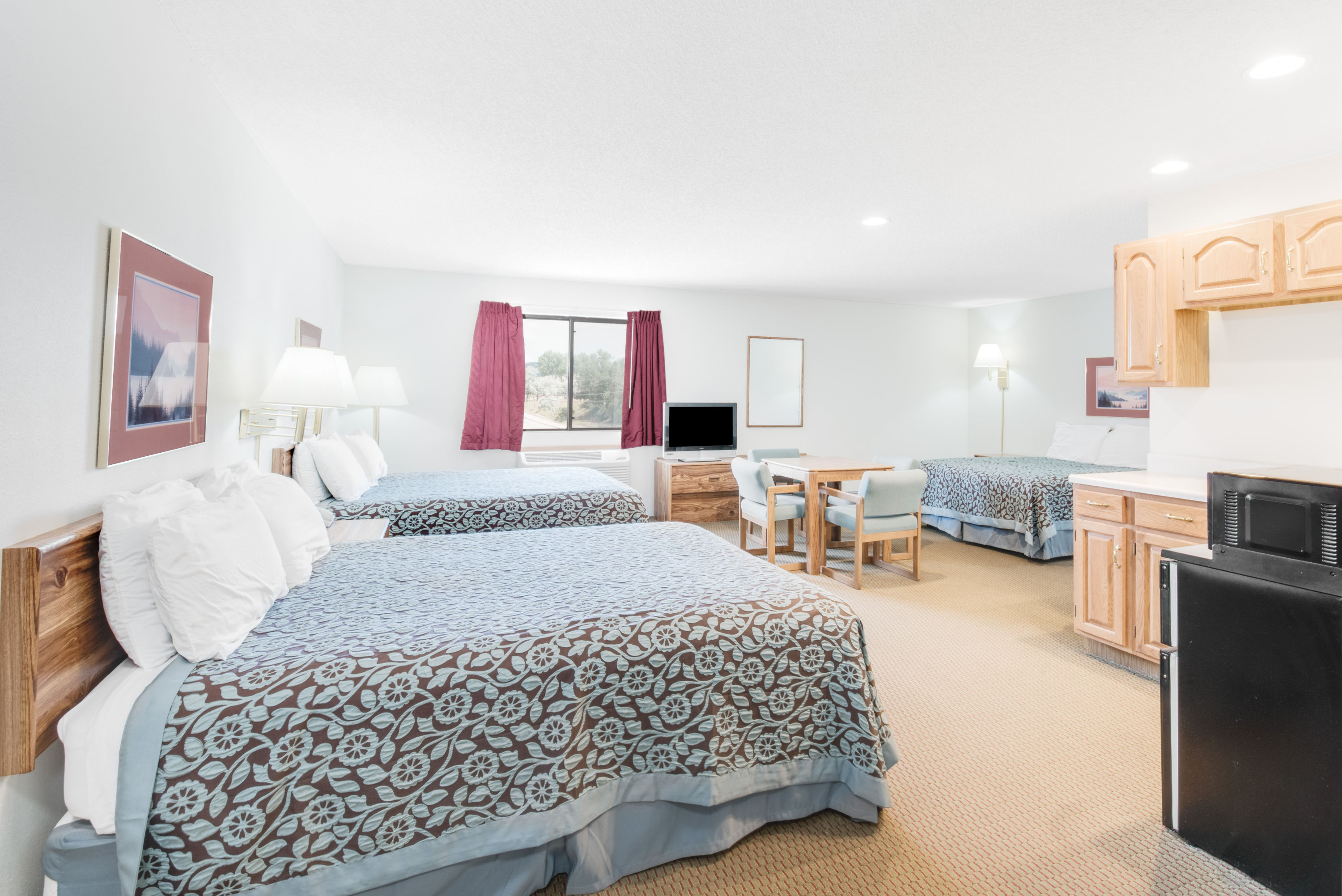 Days Inn by Wyndham Sturgis Sturgis, SD Hotels