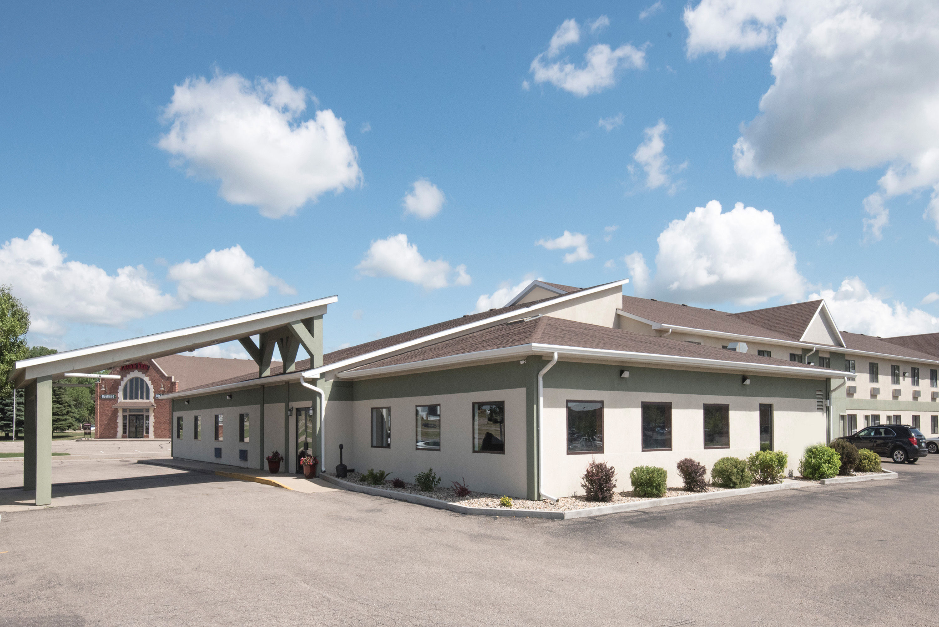 Days Inn By Wyndham Watertown Watertown Sd Hotels