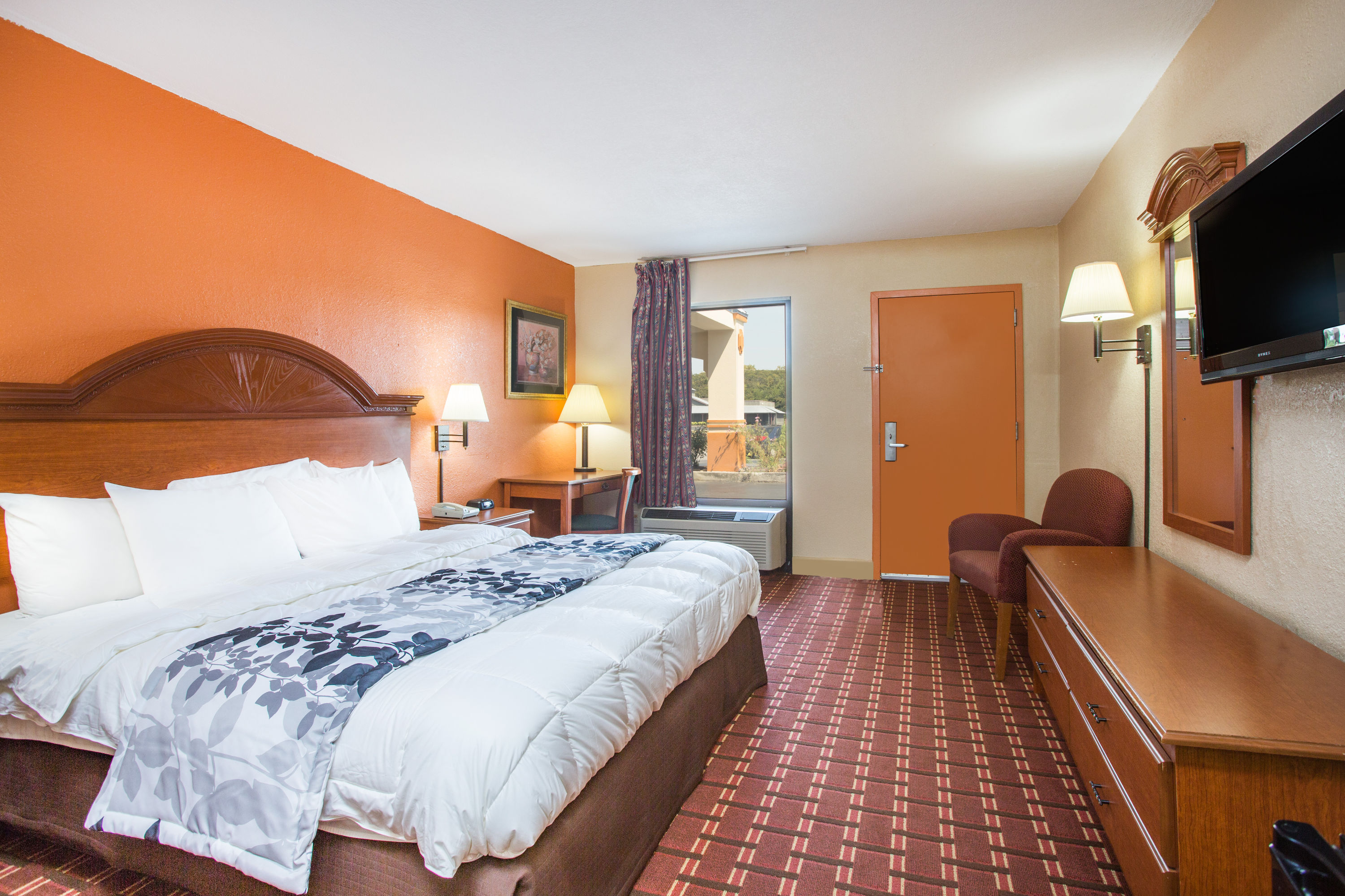 Guest room at the Days Inn by Wyndham Athens in Athens, Tennessee