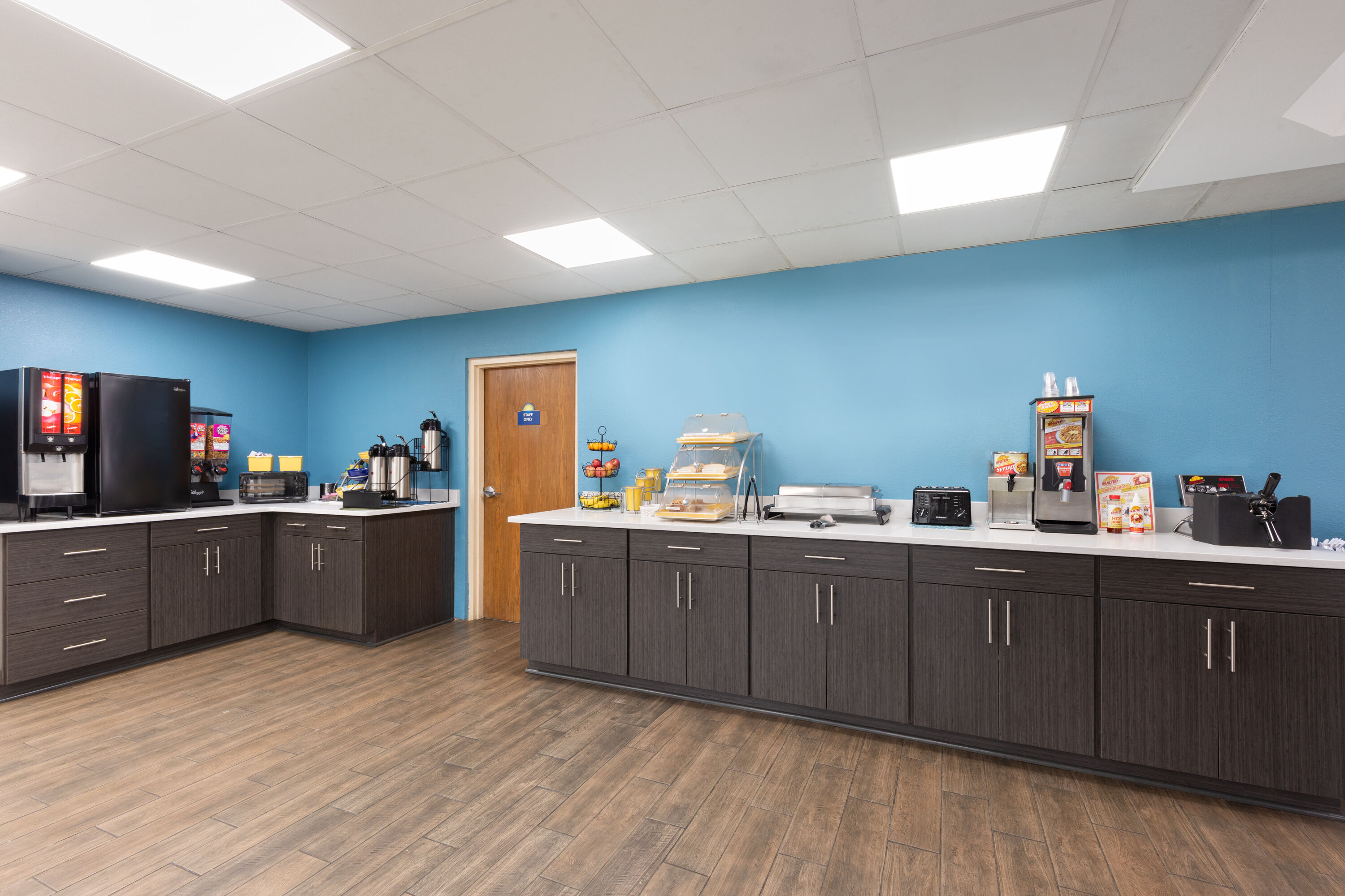 Free breakfast at Days Inn by Wyndham Clarksville North in Clarksville, Tennessee