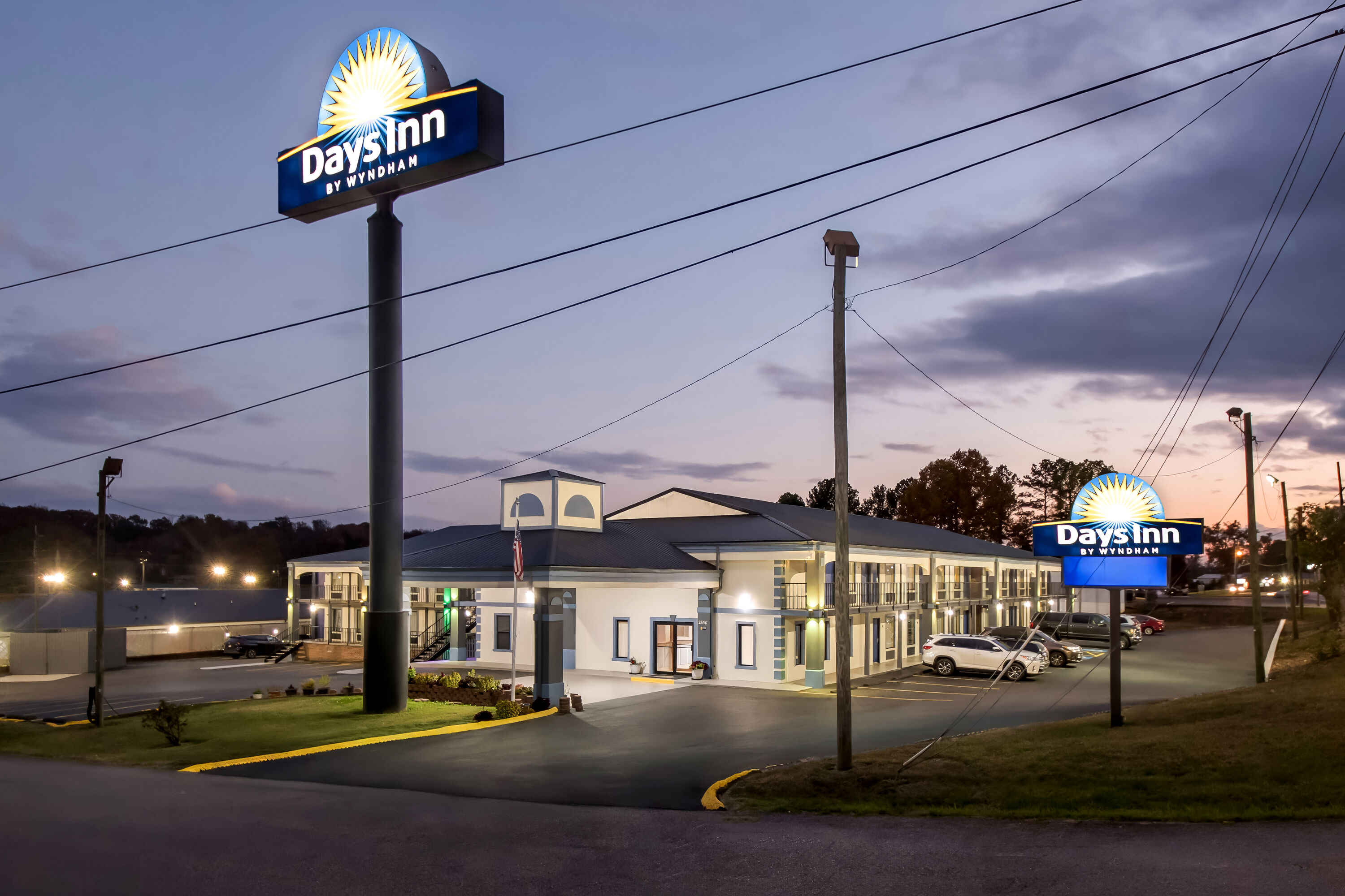 Exterior Night Image of Days Inn by Wyndham Cleveland TN hotel in Cleveland, Tennessee